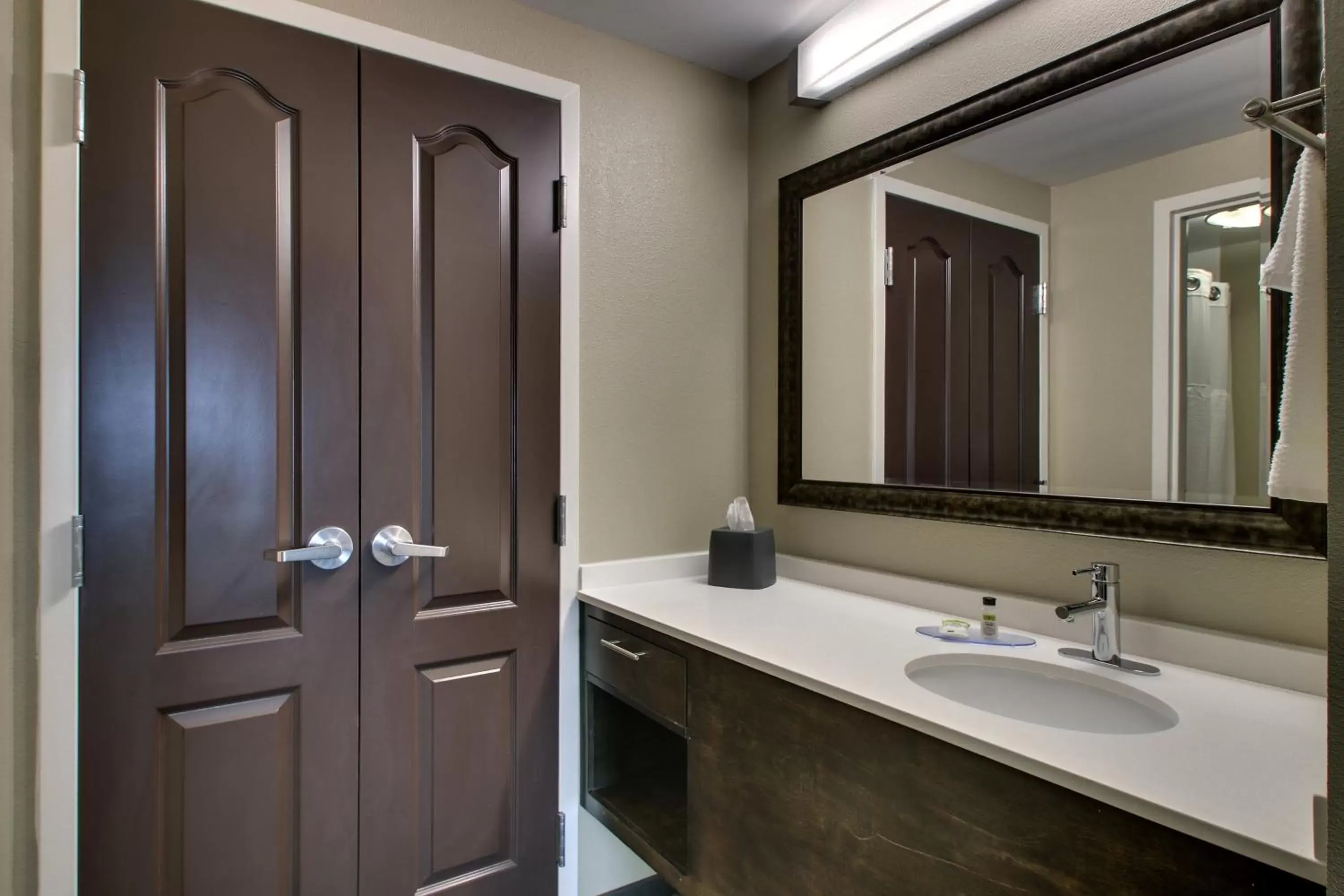 Photo of the whole room, Bathroom in Staybridge Suites - Rock Hill, an IHG Hotel