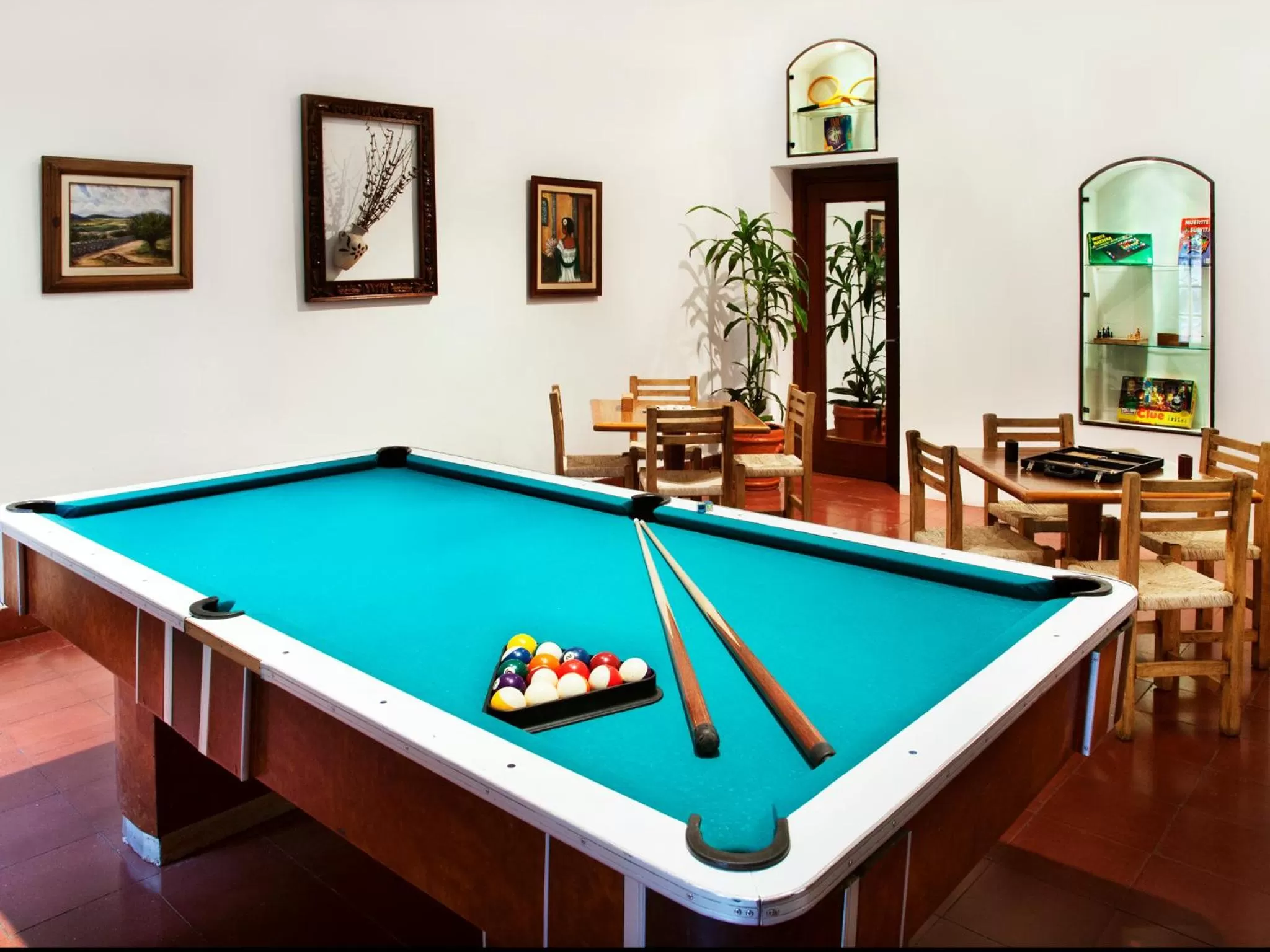 Billiard in Hotel Racquet Cuernavaca