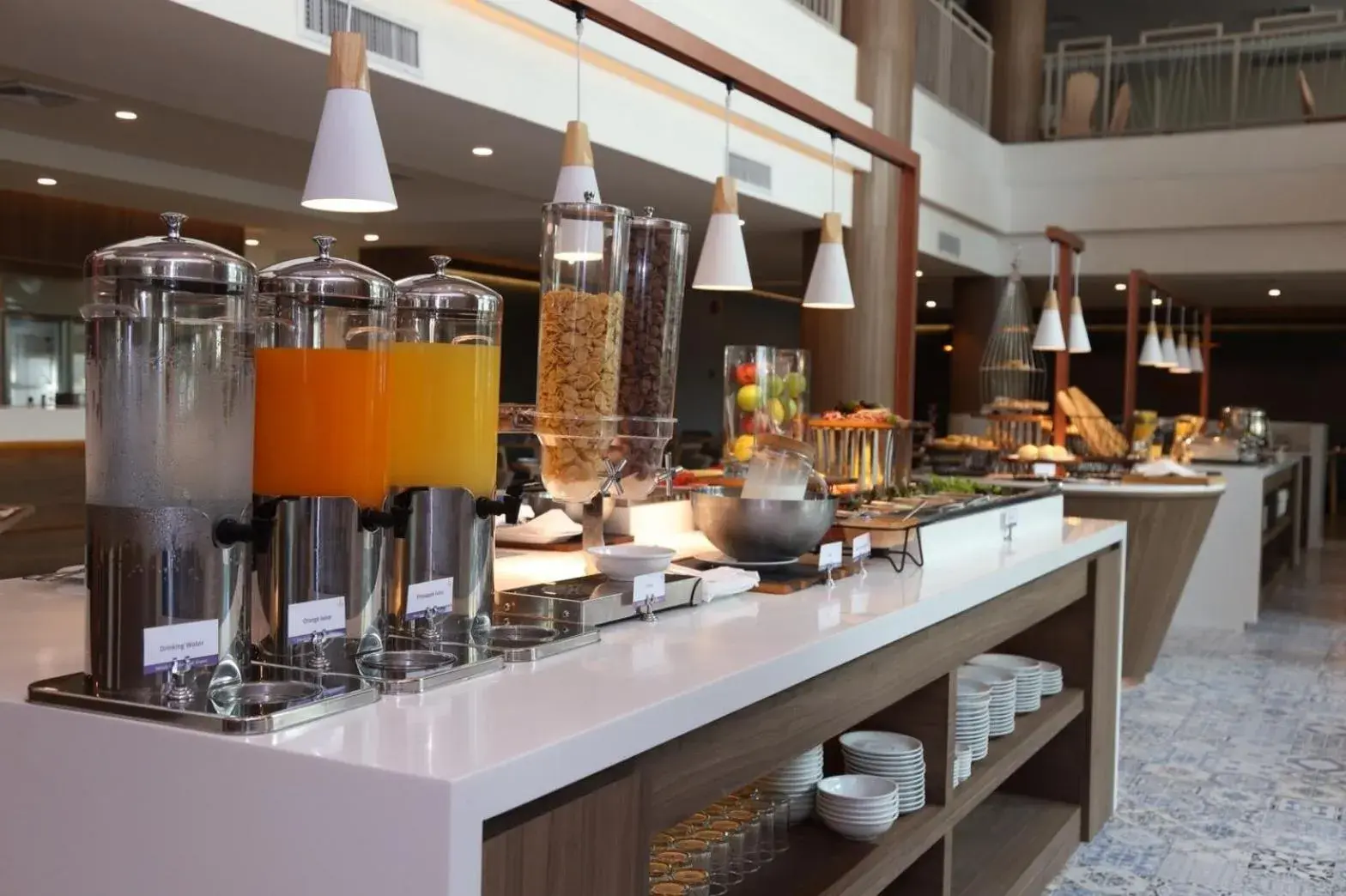 Breakfast, Restaurant/Places to Eat in Miracle Suvarnabhumi Airport