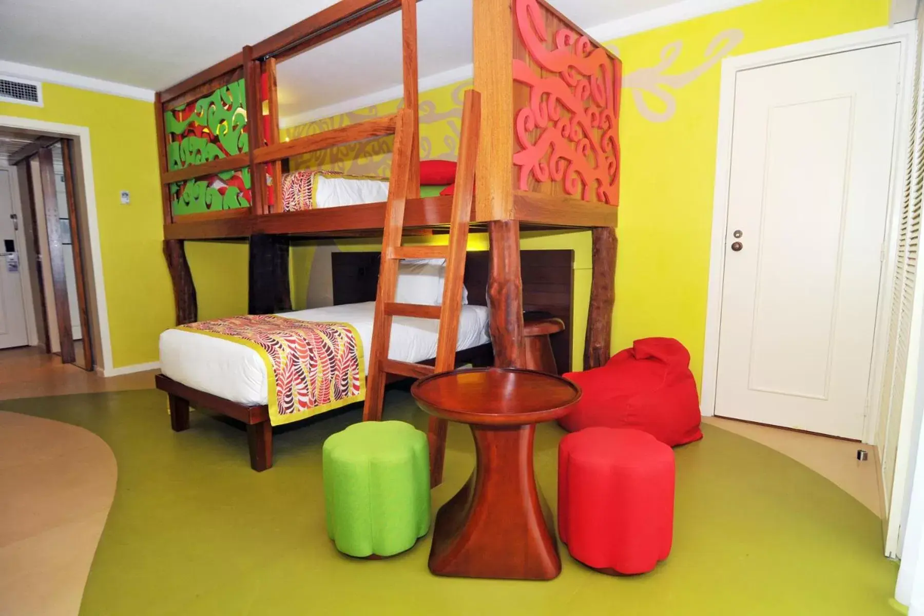 Bedroom in Holiday Inn Resort Vanuatu, an IHG Hotel