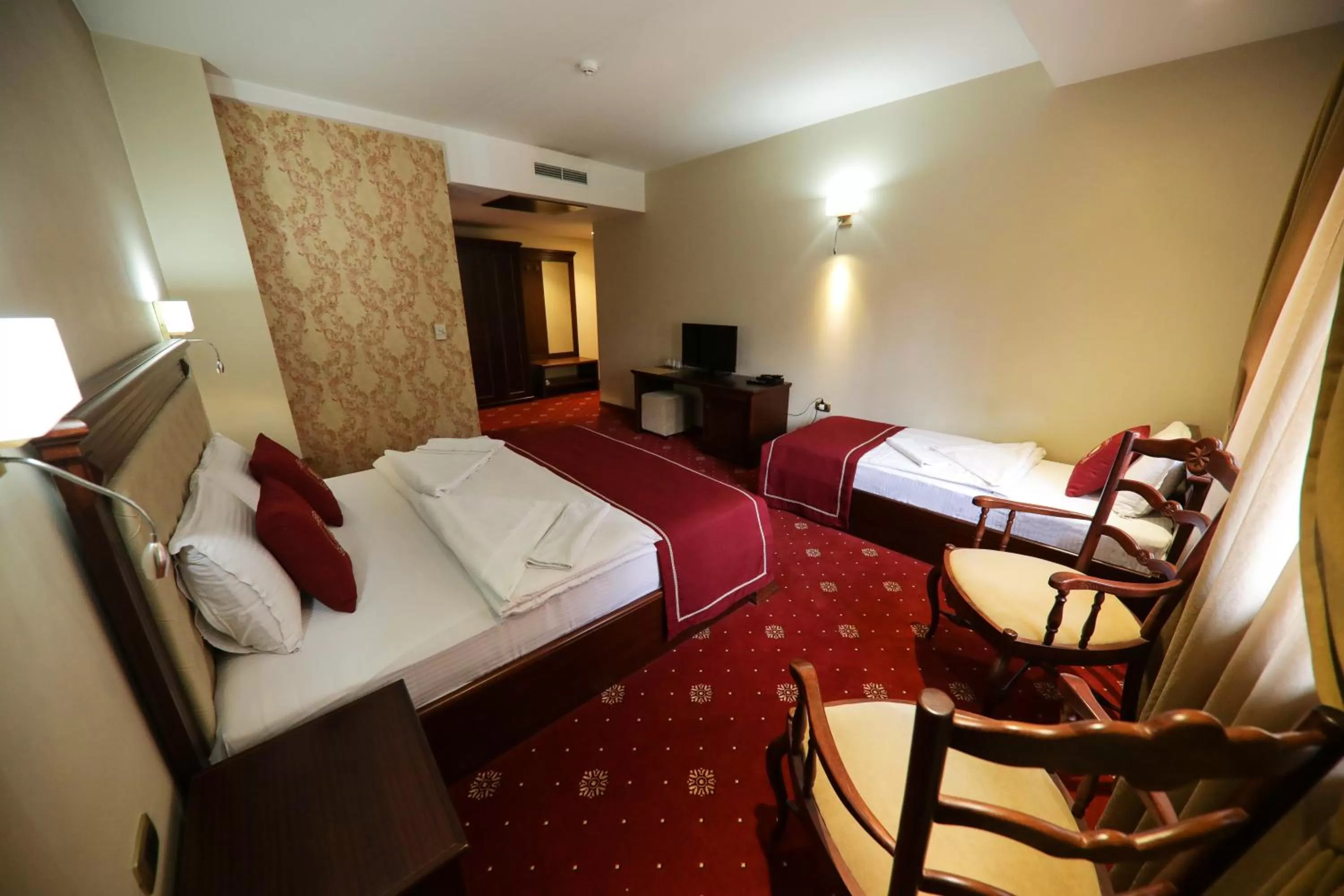 Bed in Hotel Kacinari