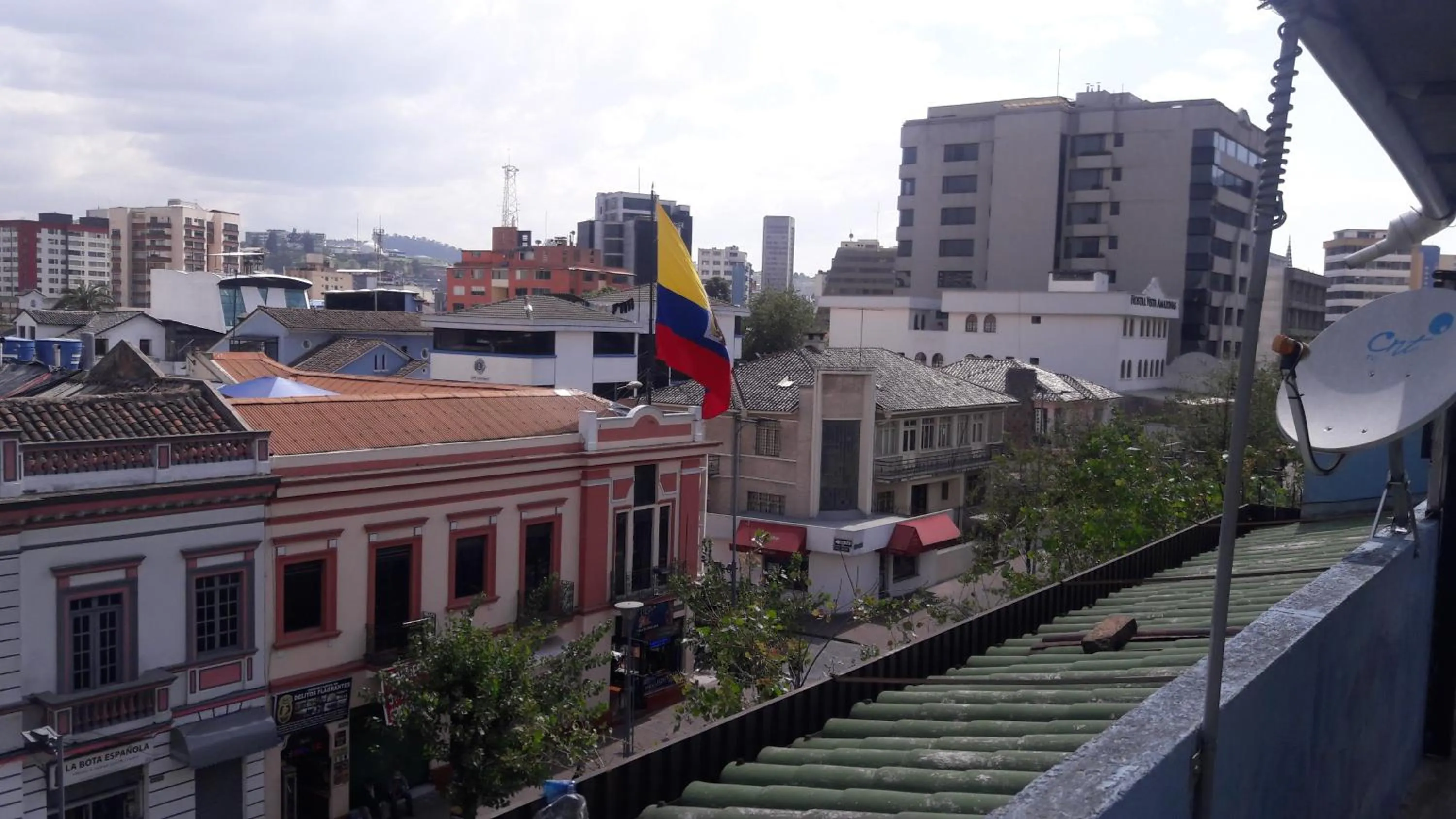 Nearby landmark in Hotel Bonaventure
