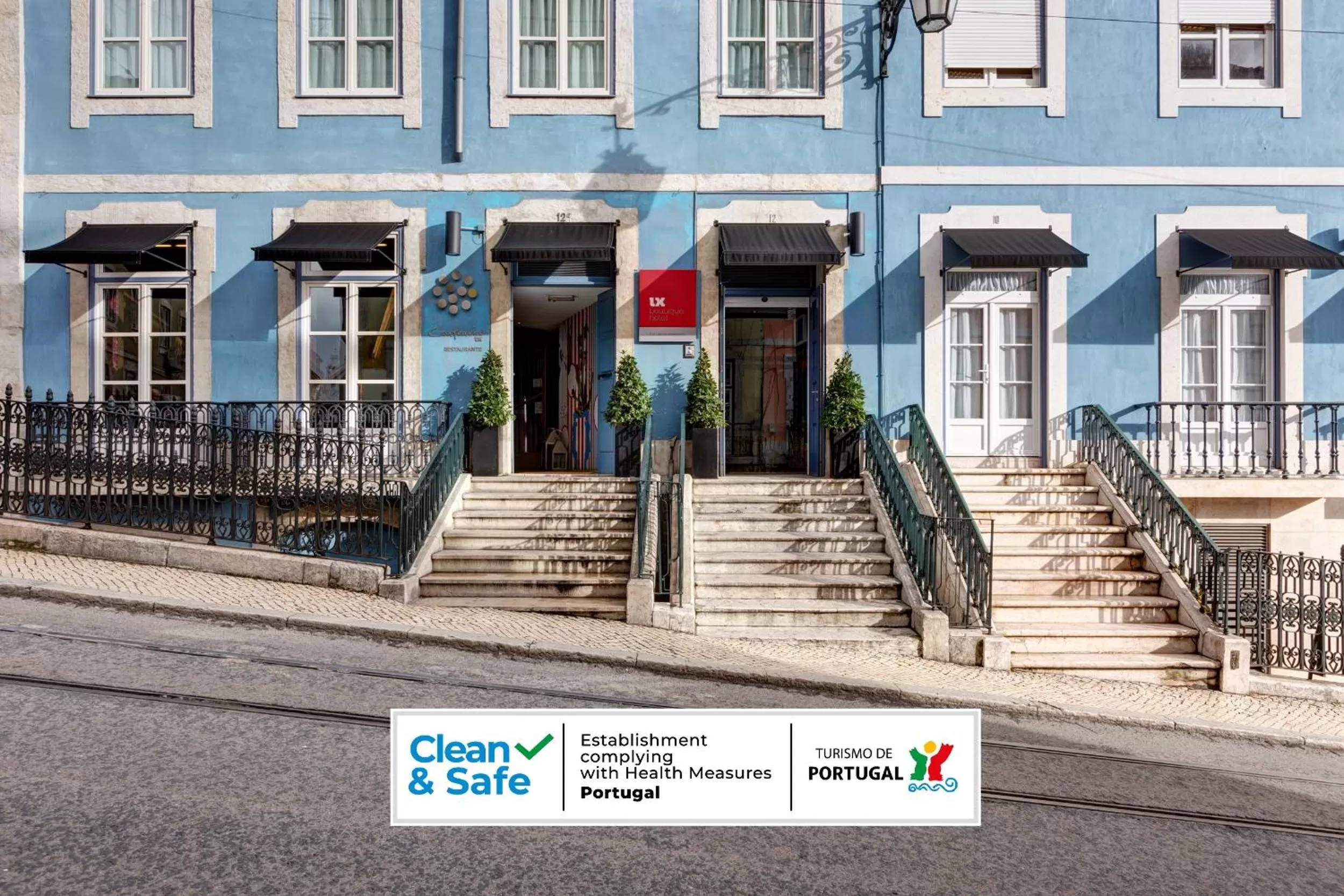 Facade/entrance in Lx Boutique Hotel