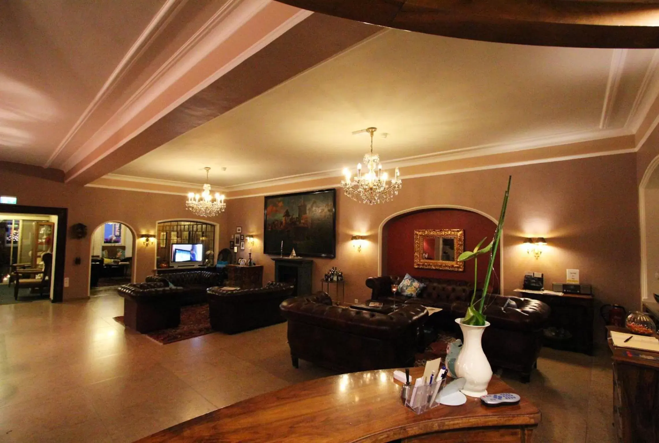 Lobby or reception in Historik Hotel Goldener Hirsch Rothenburg