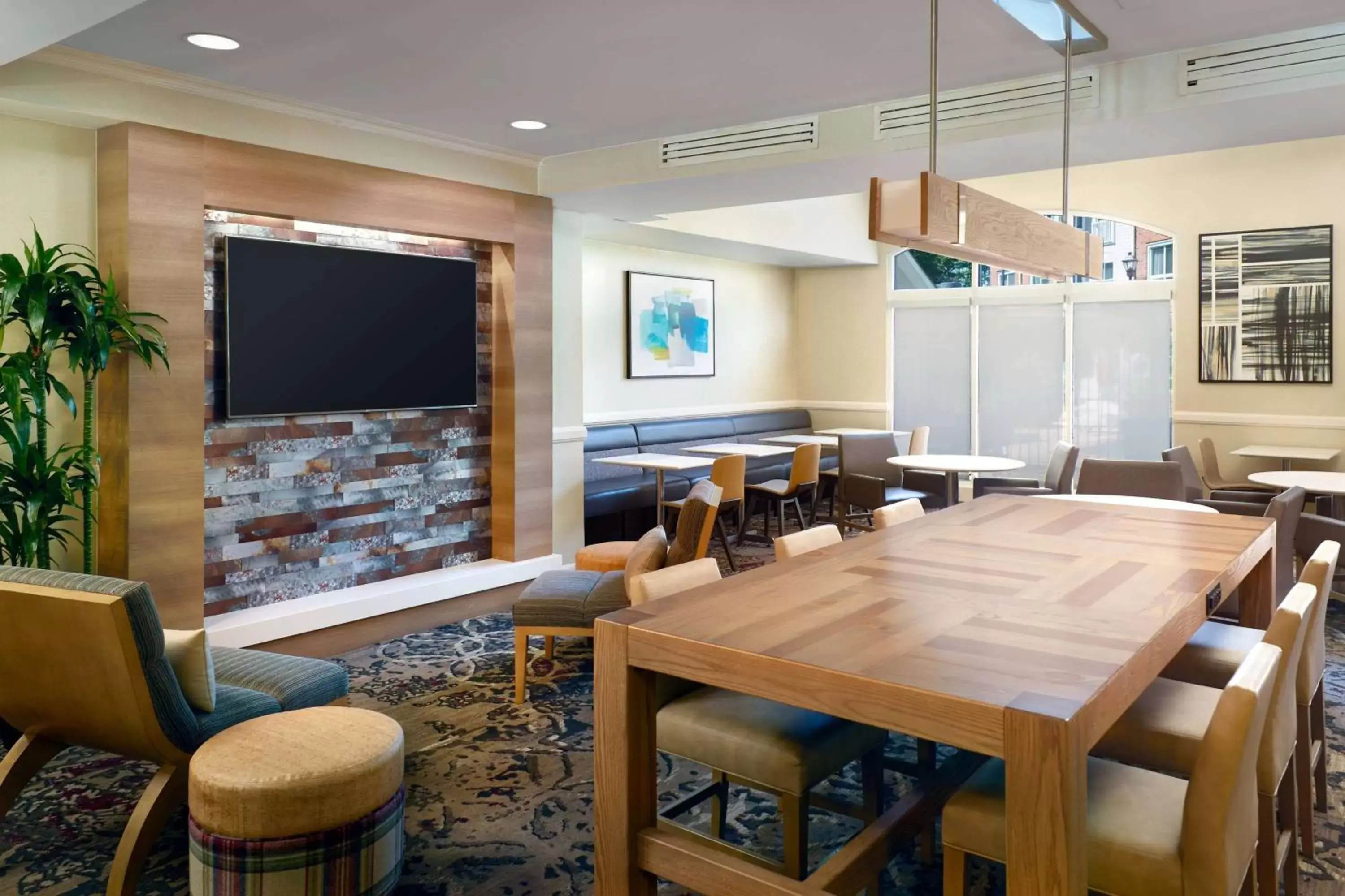 Lobby or reception, Restaurant/Places to Eat in Sonesta ES Suites Atlanta Alpharetta Windward