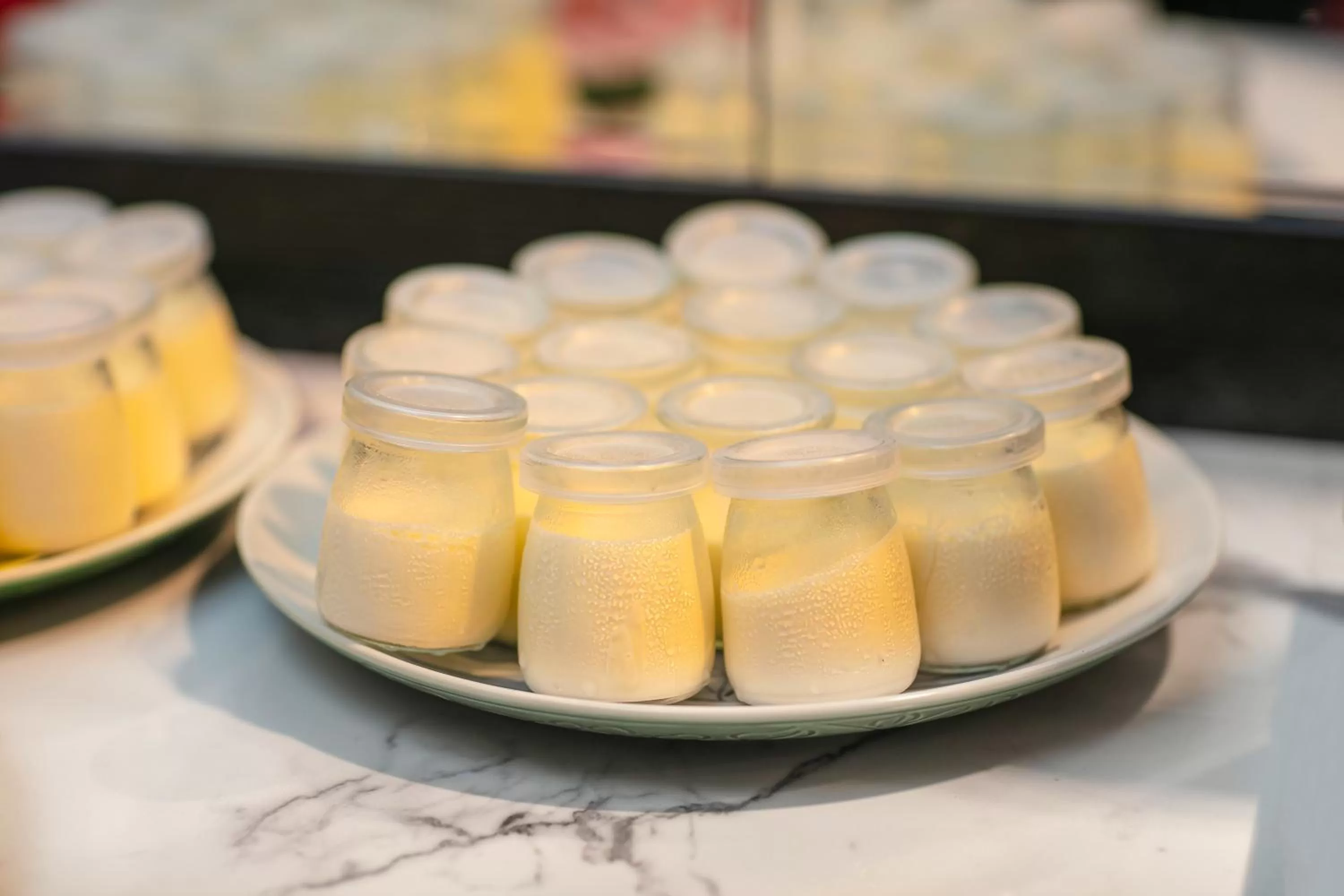 Food and drinks in Hanoi Paradise Center Hotel & Spa