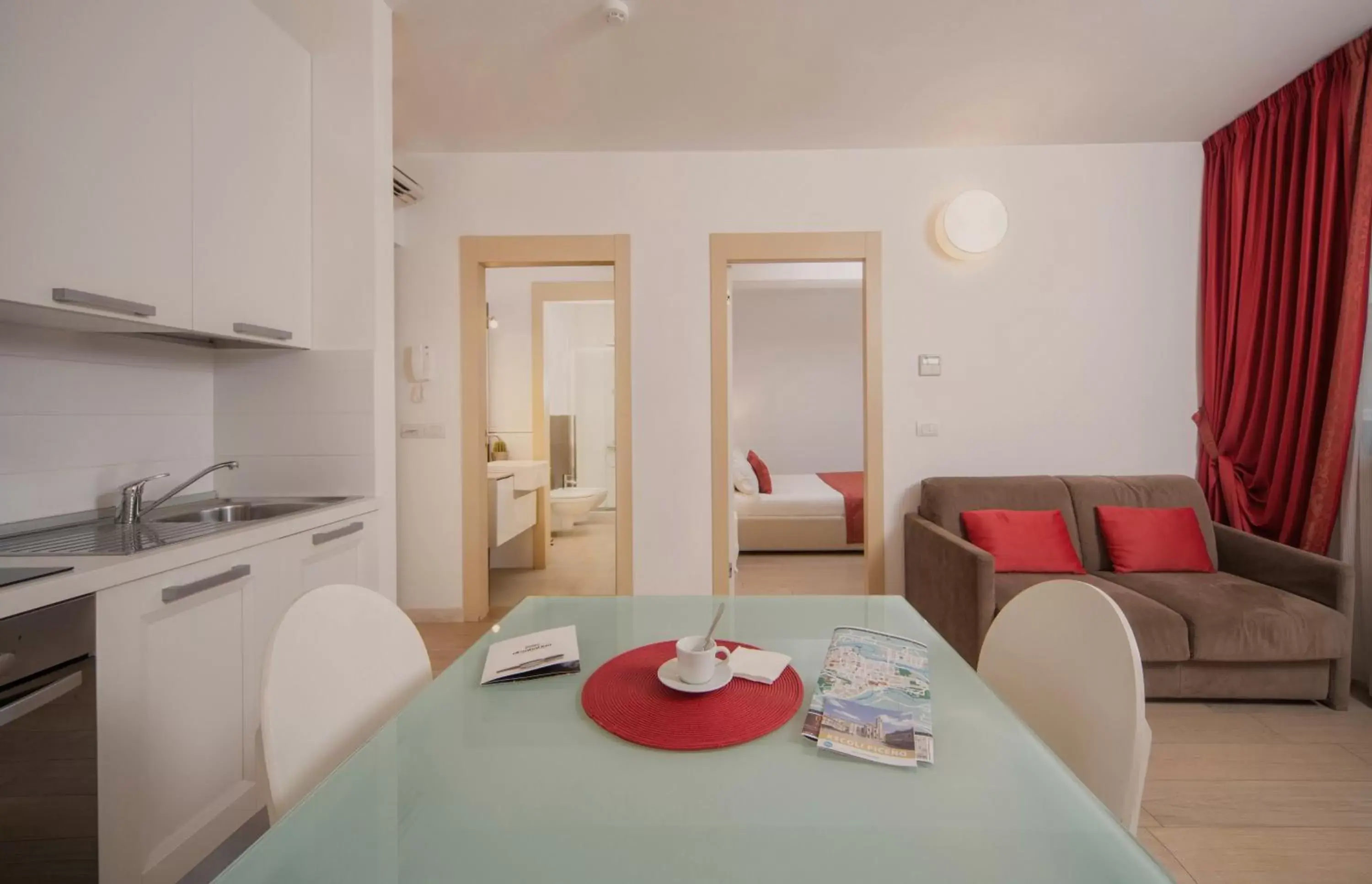 Living room, Dining Area in Di Sabatino Resort - Suite Apartments & Spa