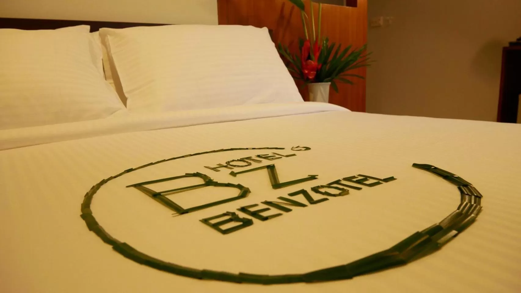 Bed in KhaoLak Benzotel