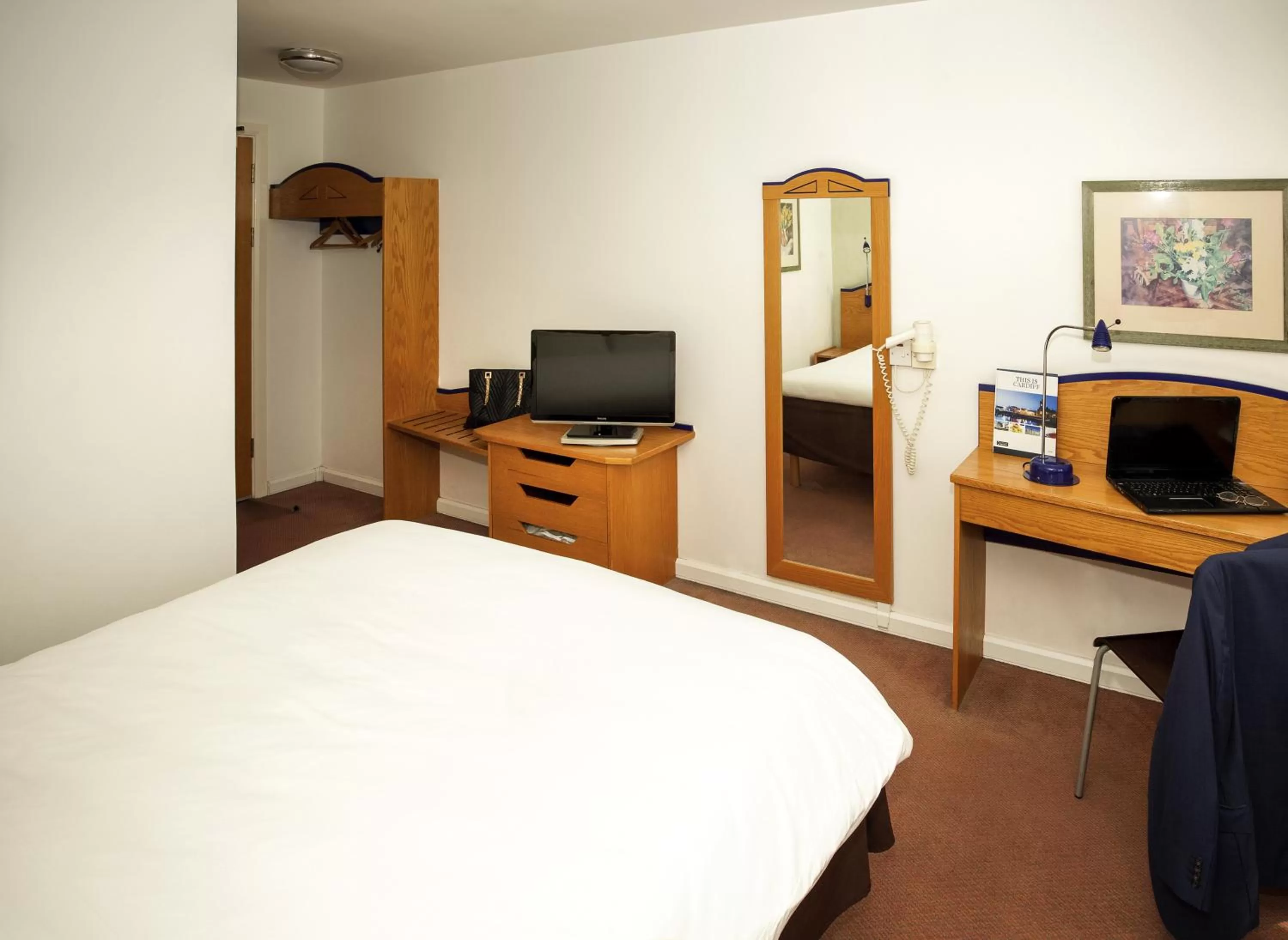 TV and multimedia in ibis Preston North