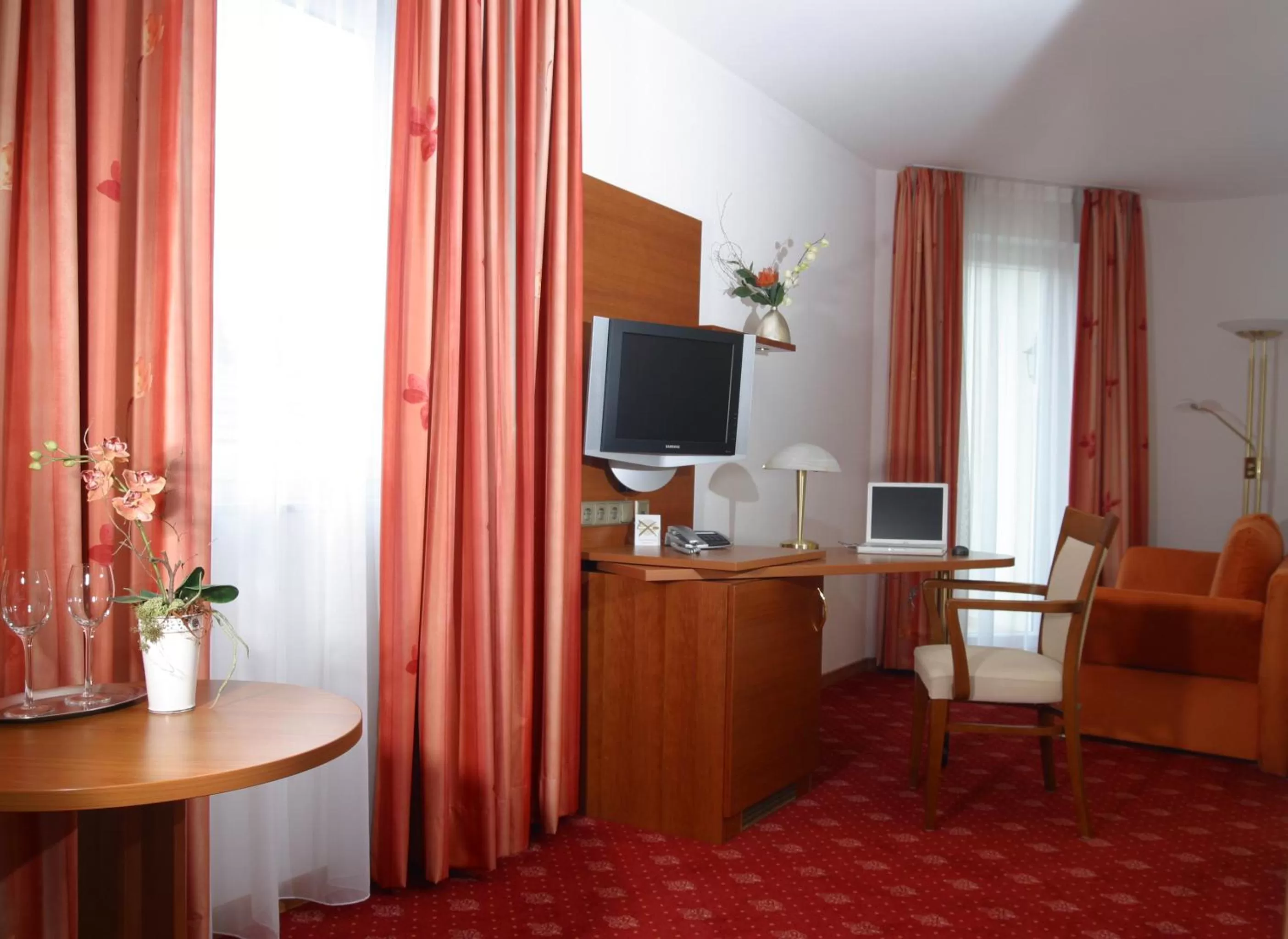 Photo of the whole room in Hotel zur Pfalz