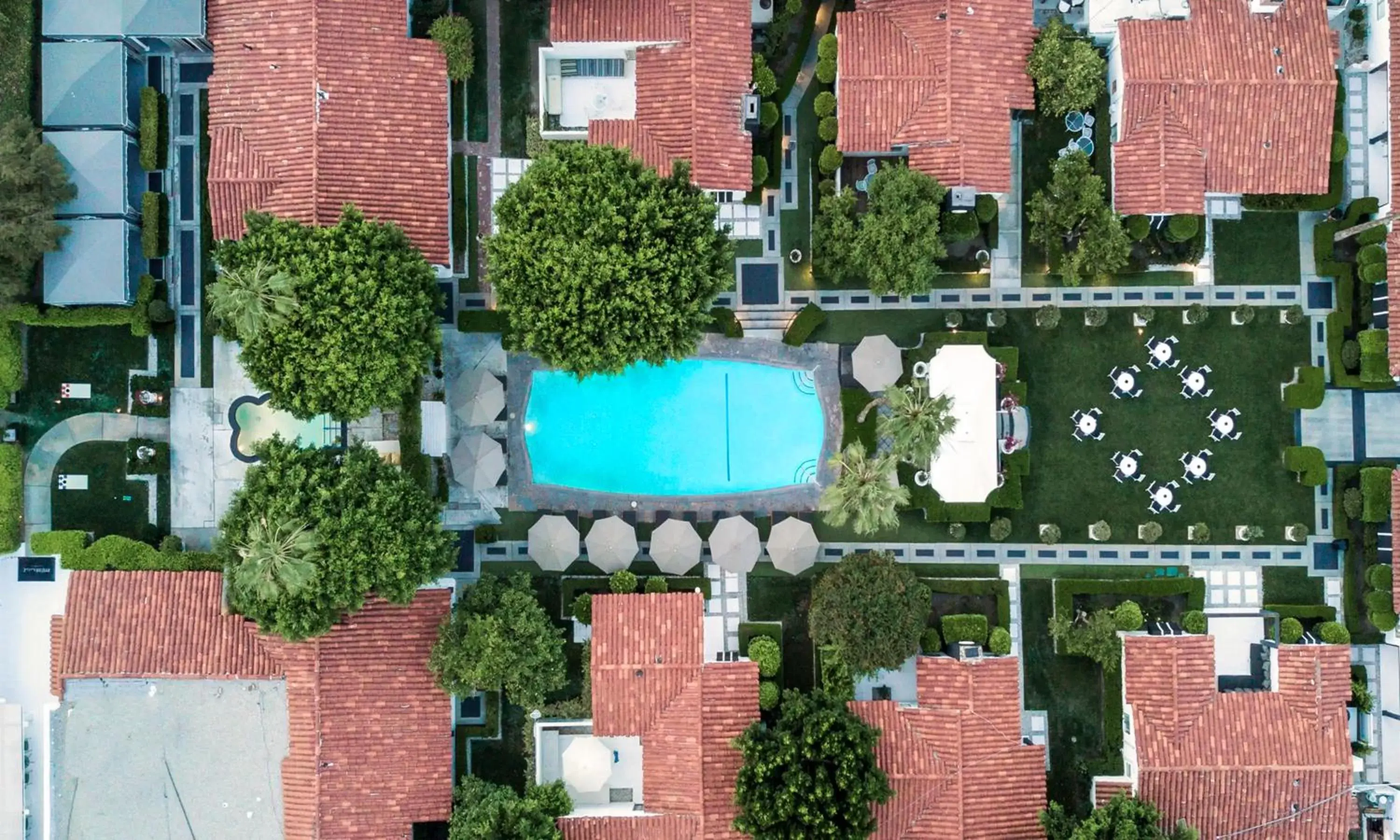 Bird's eye view, Pool View in Avalon Hotel and Bungalows Palm Springs