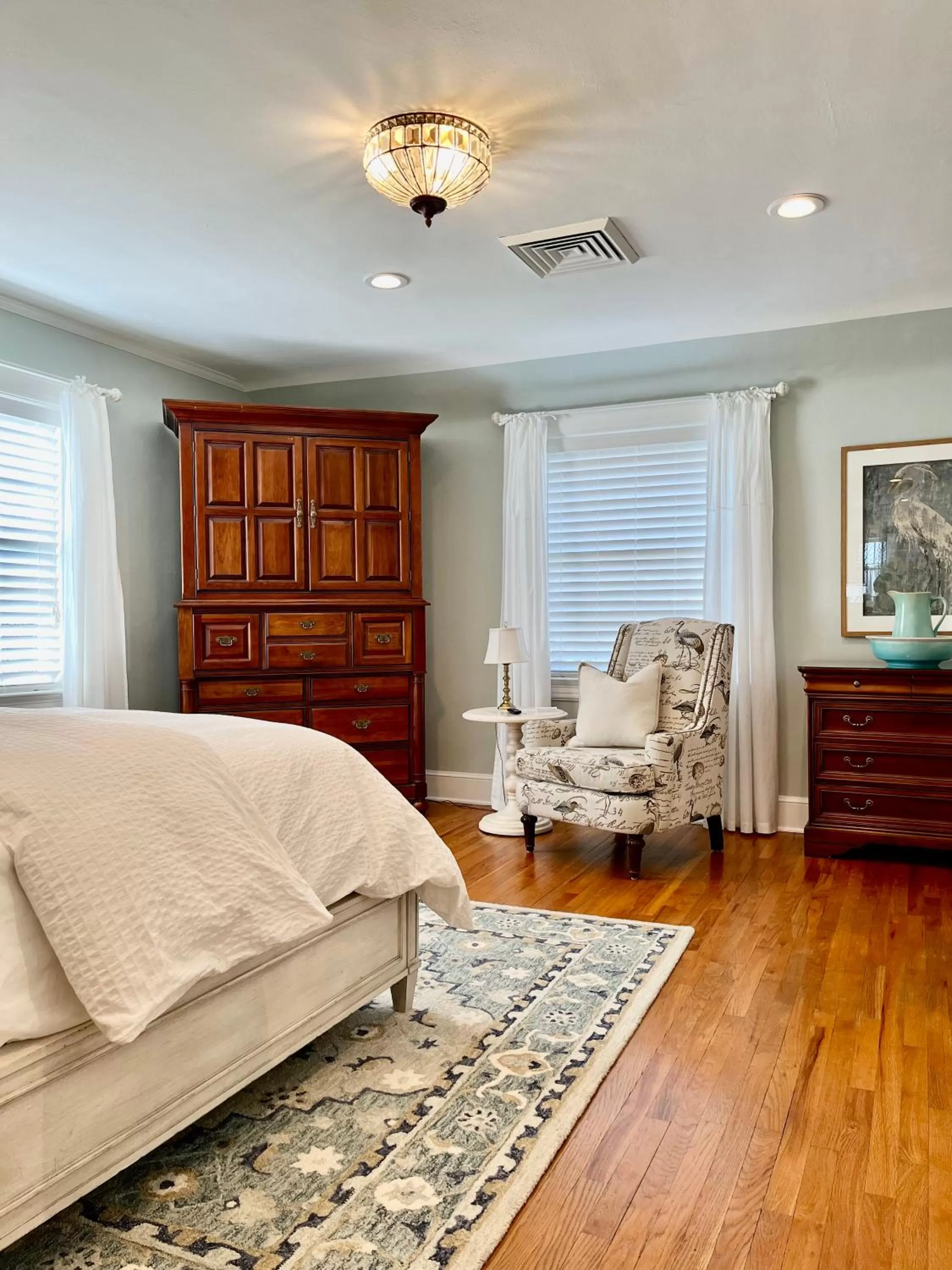 Seating Area in The Holly and Ivy Inn