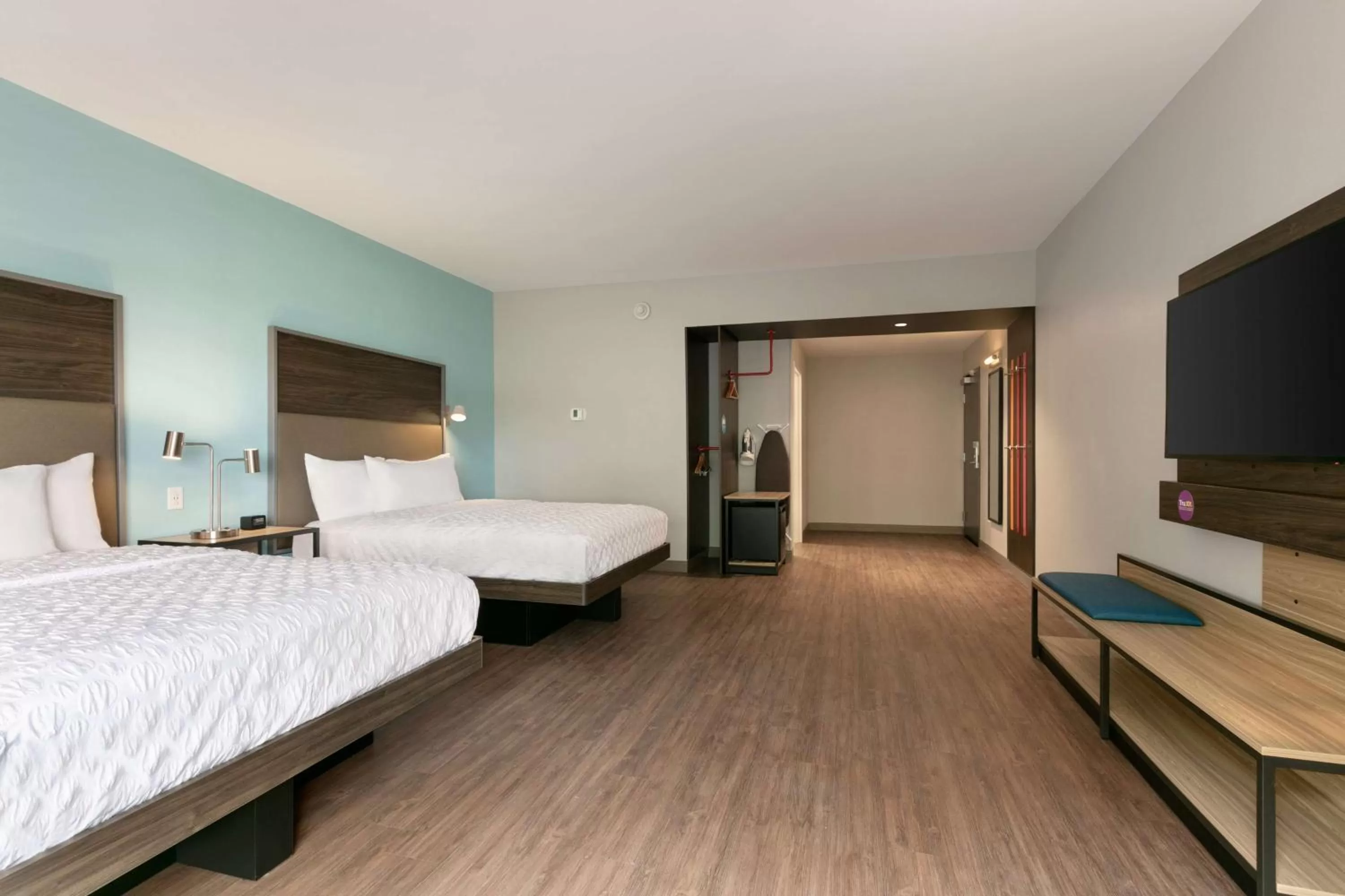 Bed in Tru By Hilton Easton