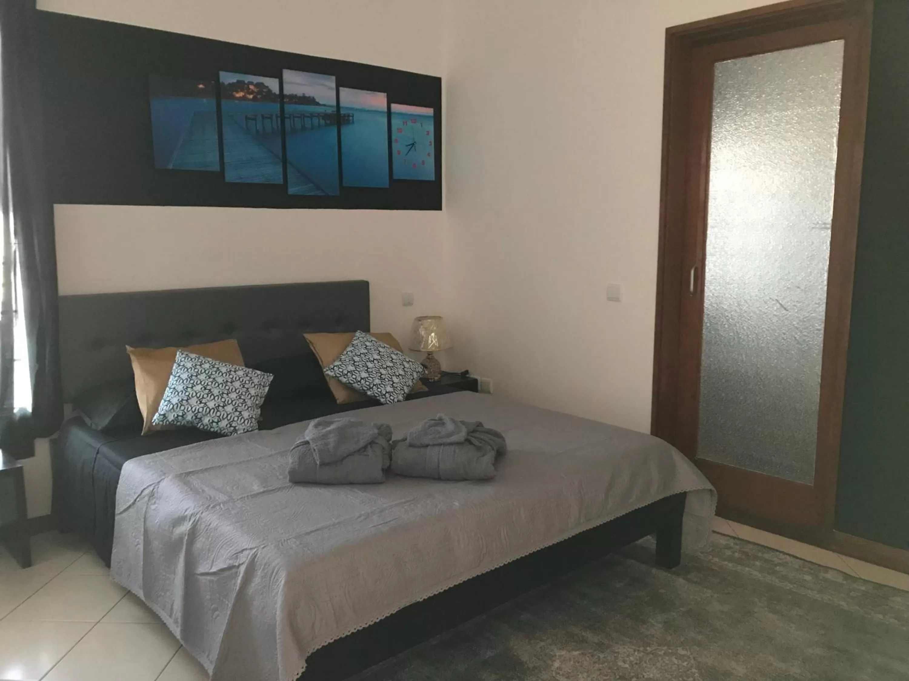 Bed in Blue Eagle Guesthouse - Casa de hospedes