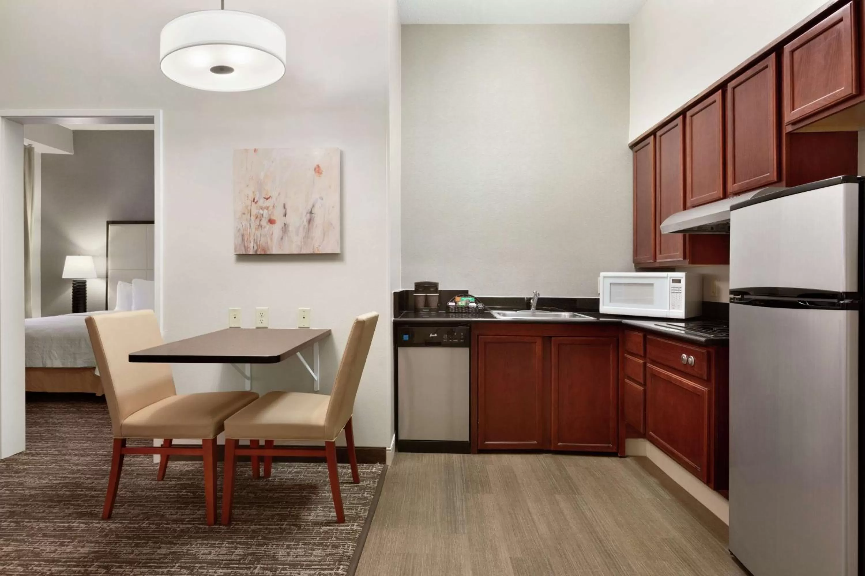 Kitchen or kitchenette in Homewood Suites by Hilton Columbus-Dublin