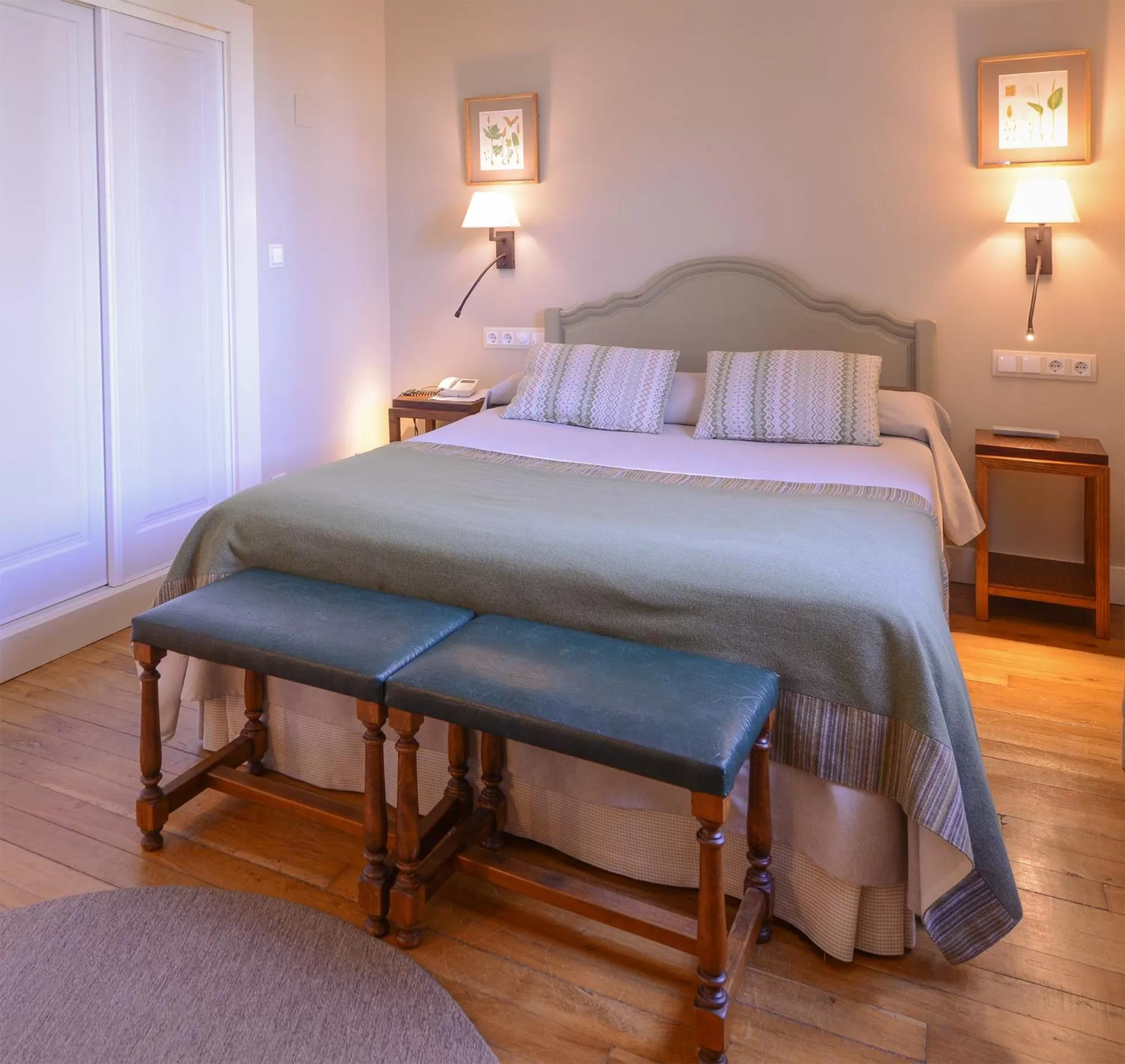 Bed in Hotel Alcazar Irun