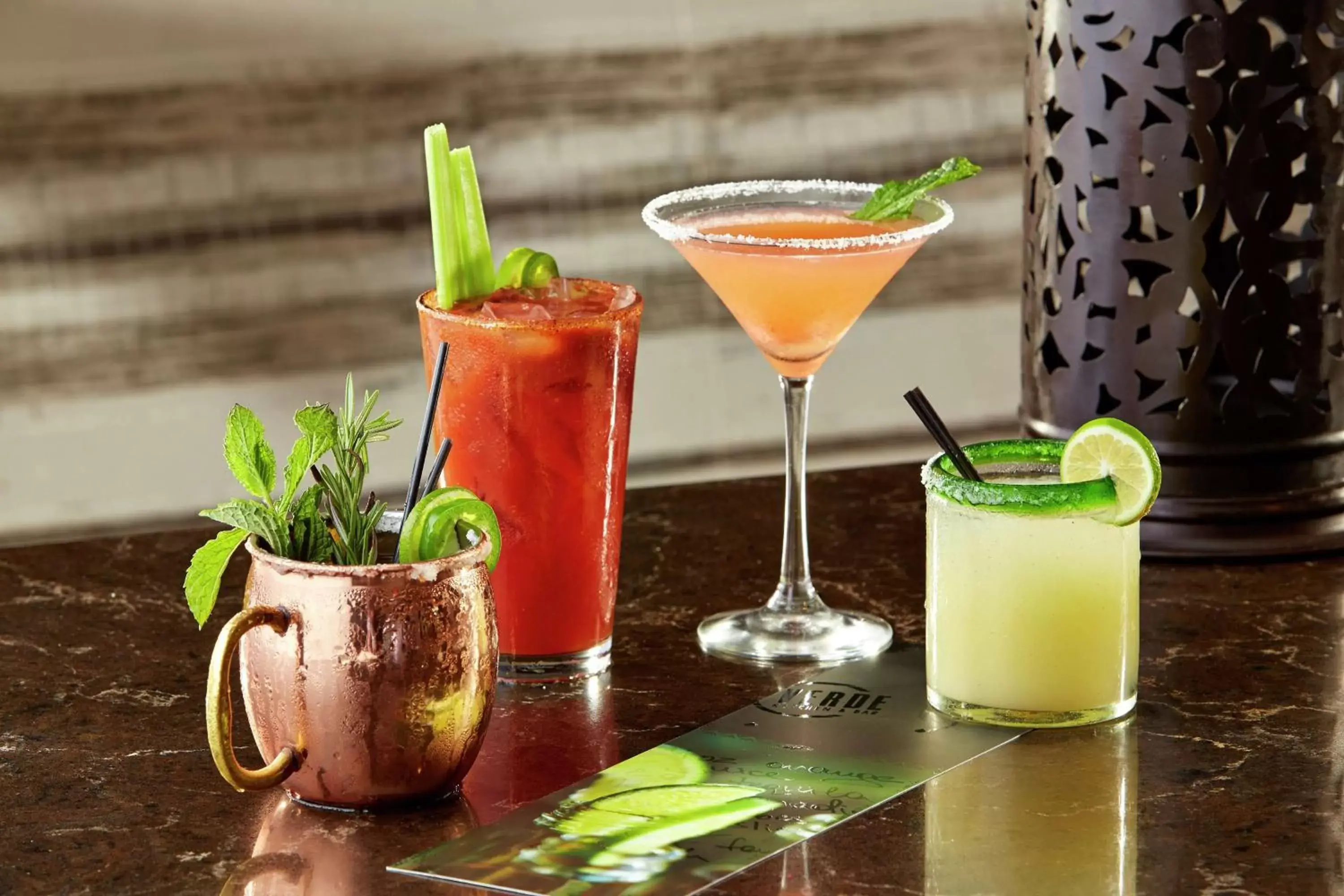 Lounge or bar in Hilton Garden Inn San Diego Mission Valley/Stadium Lounge or bar in Hilton Garden Inn San Diego Mission Valley/Stadium