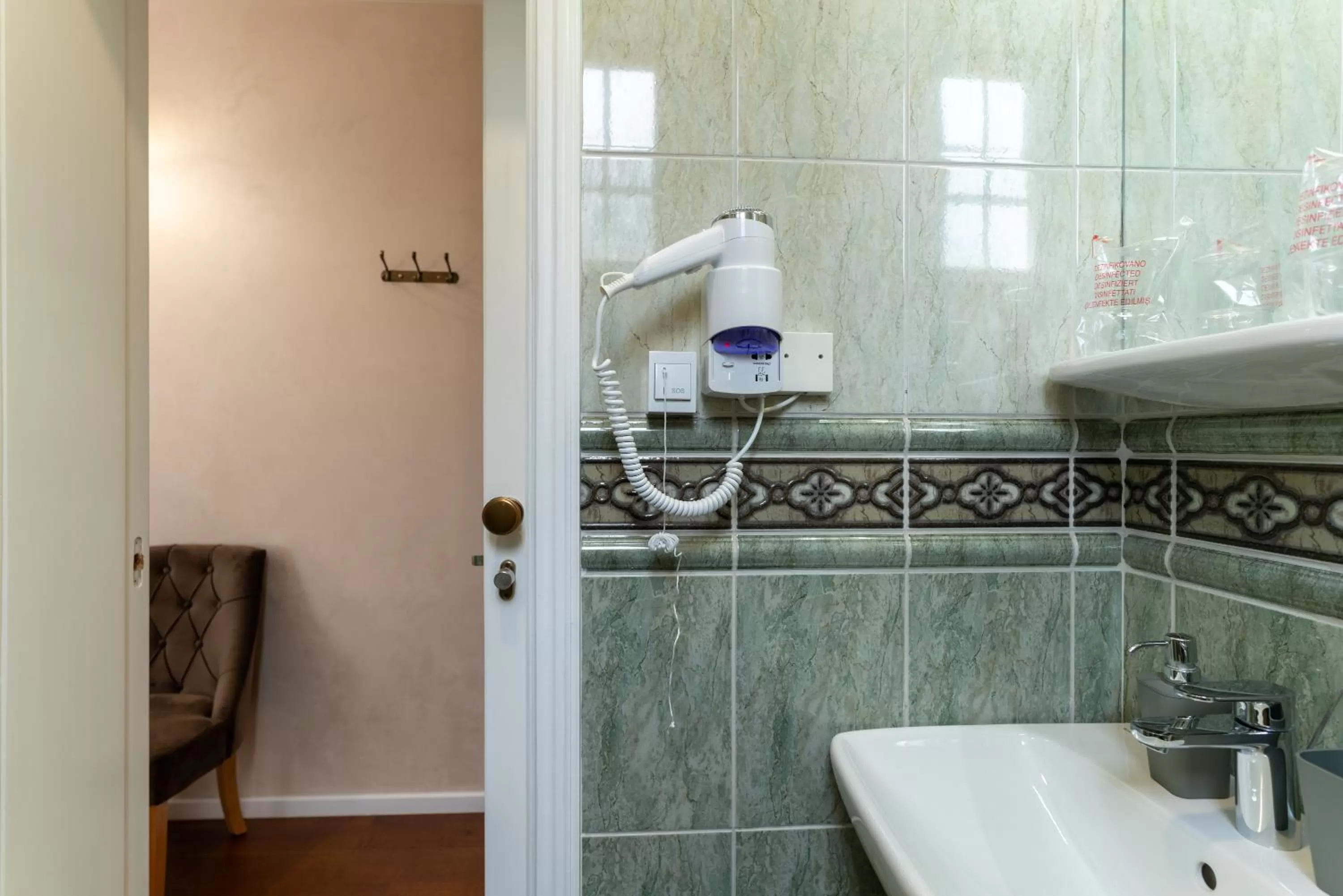 Bathroom in Ornament Hotel