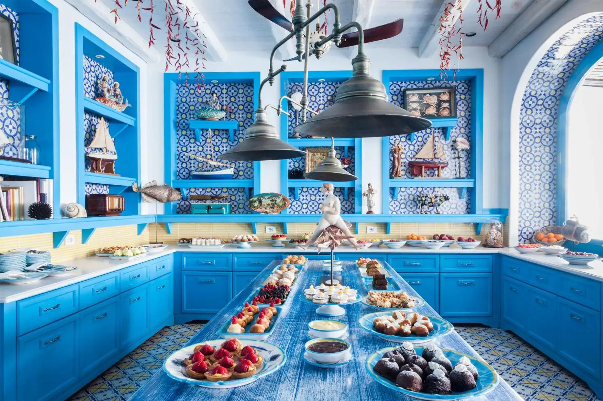 Restaurant/places to eat, Kitchen/Kitchenette in Capri Palace Jumeirah