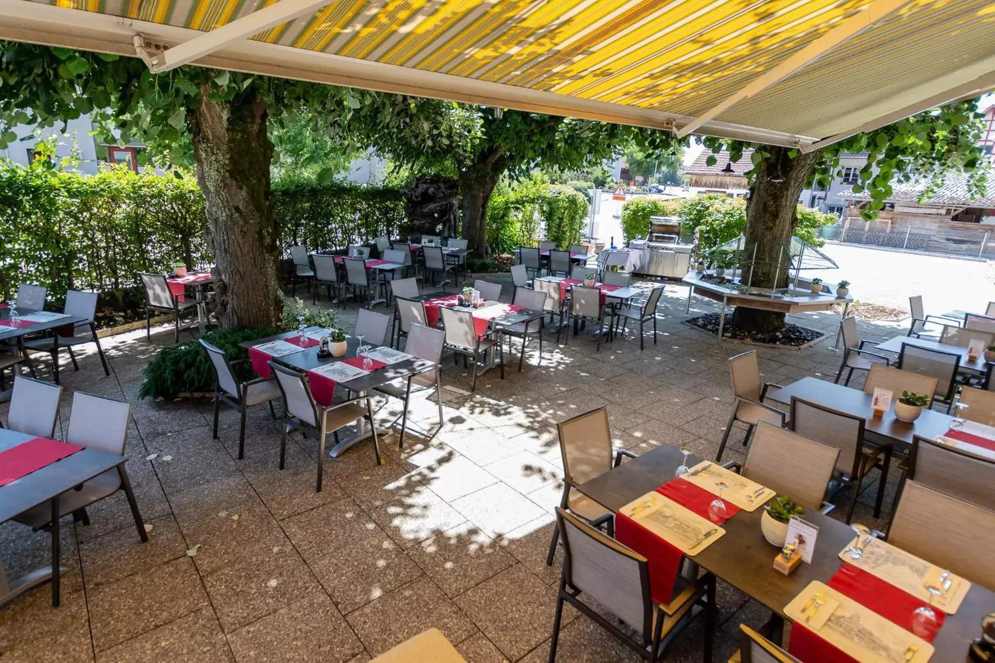 Restaurant/Places to Eat in Gasthaus zum Goldenen Kreuz
