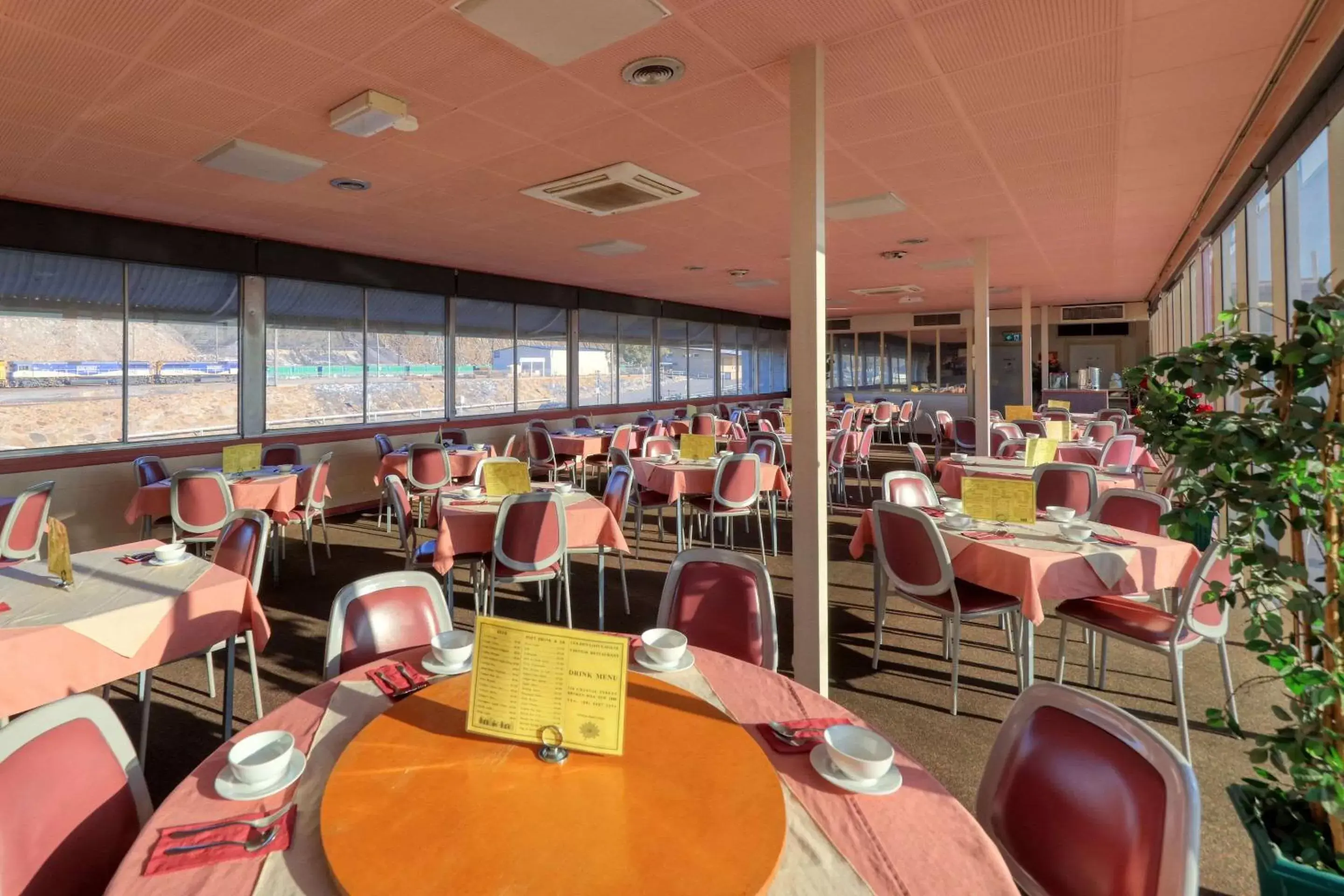 Restaurant/places to eat in Comfort Inn Crystal Broken Hill Restaurant/places to eat in Comfort Inn Crystal Broken Hill