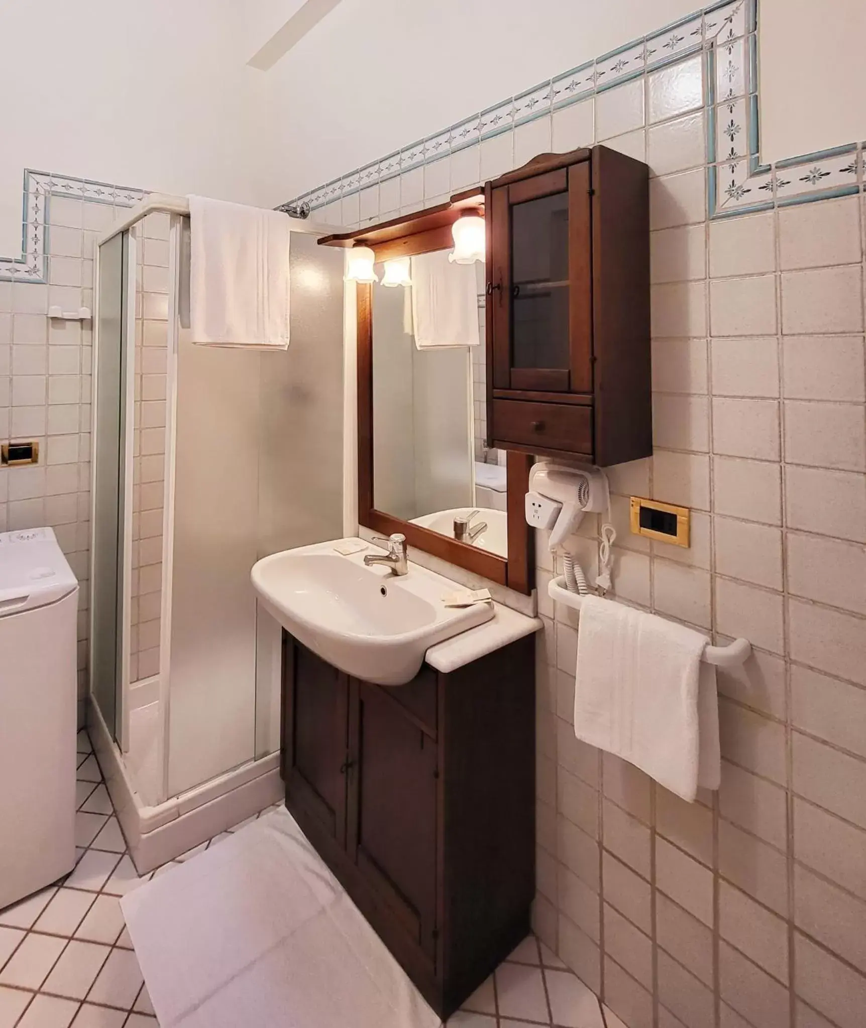 Shower, Bathroom in Residence Antico Borgo
