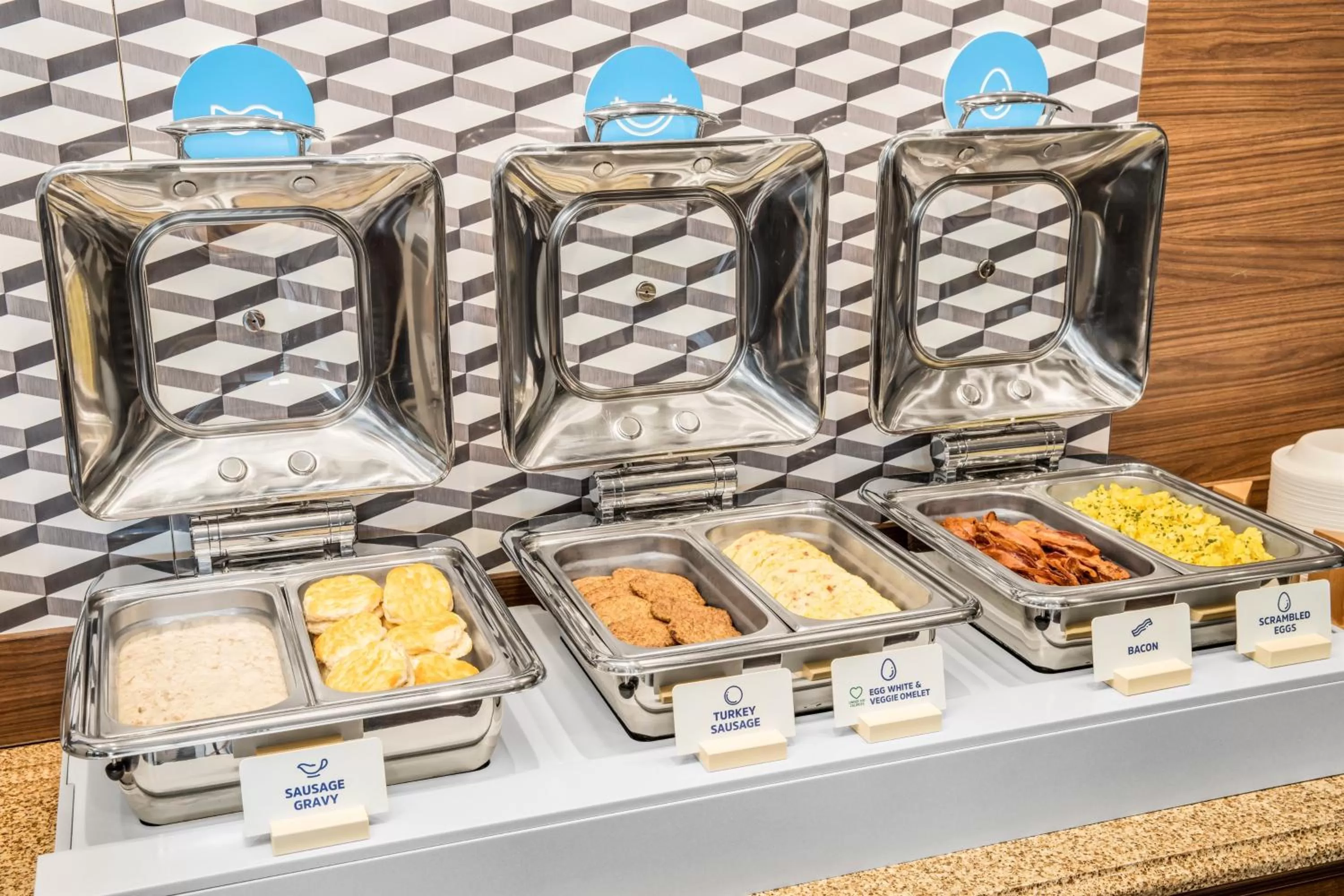 Restaurant/places to eat in Holiday Inn Express & Suites Wilmington-Newark by IHG