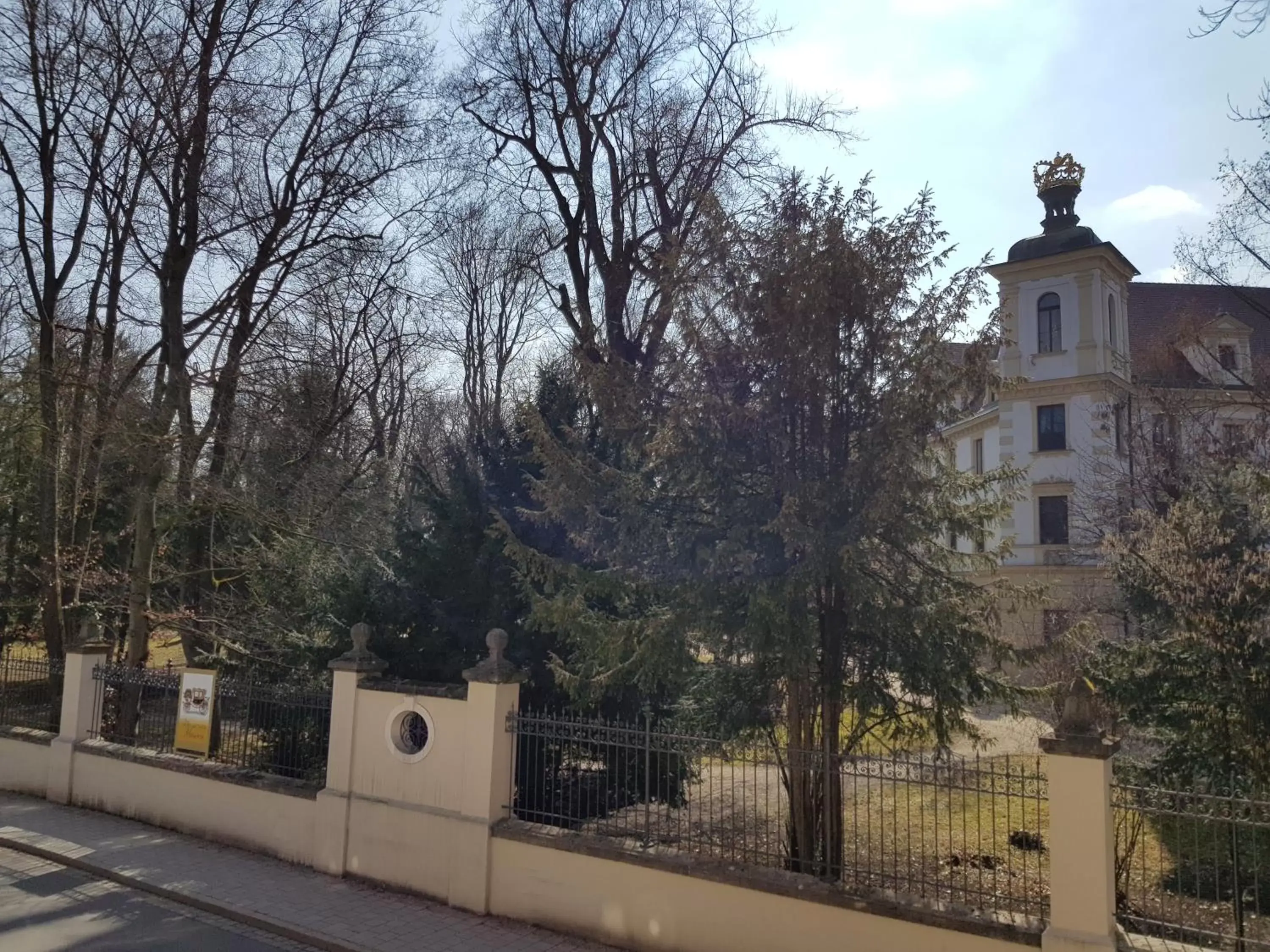 Landmark view in Castle Hotel