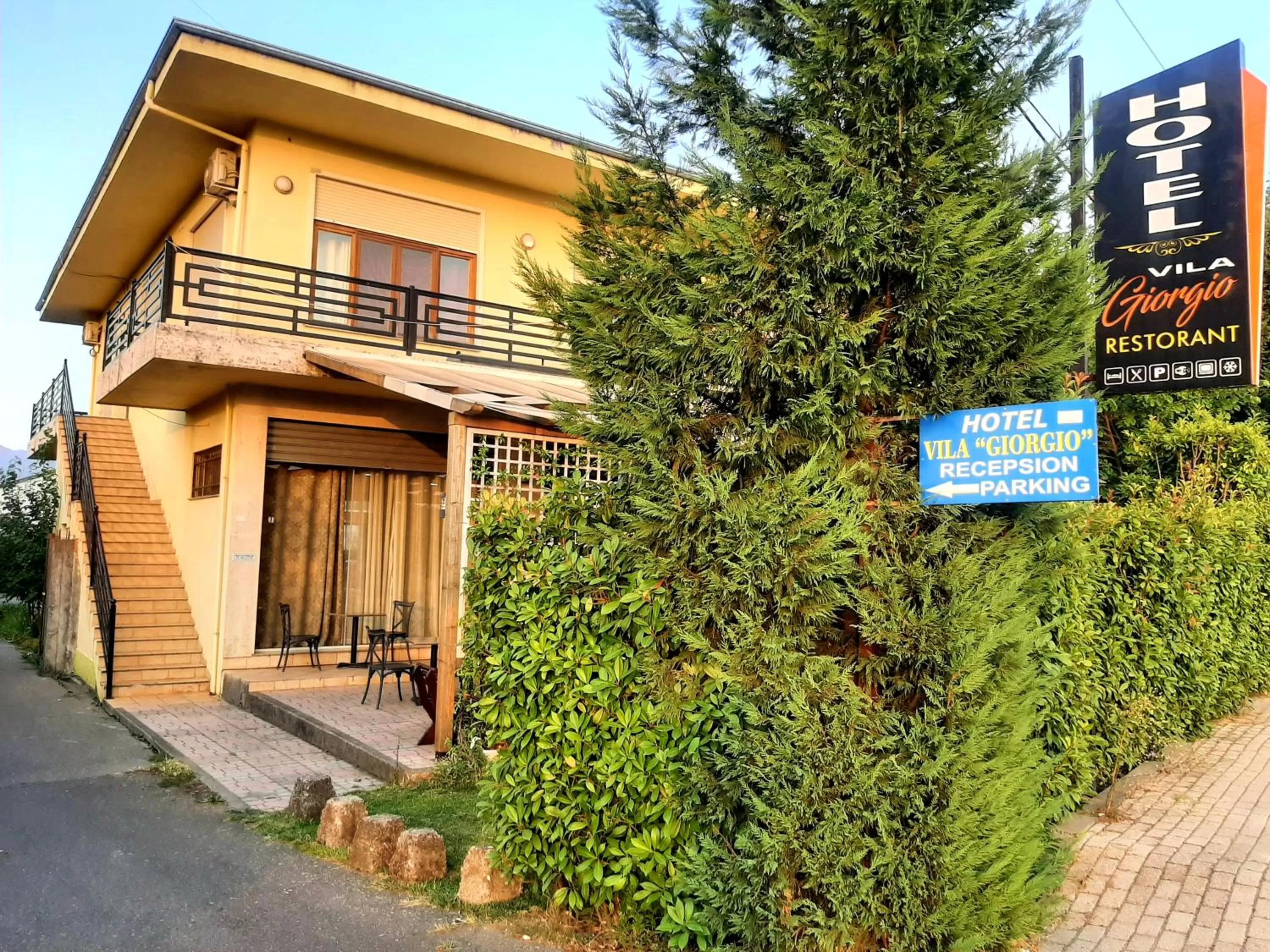 Property Building in Hotel Vila Giorgio