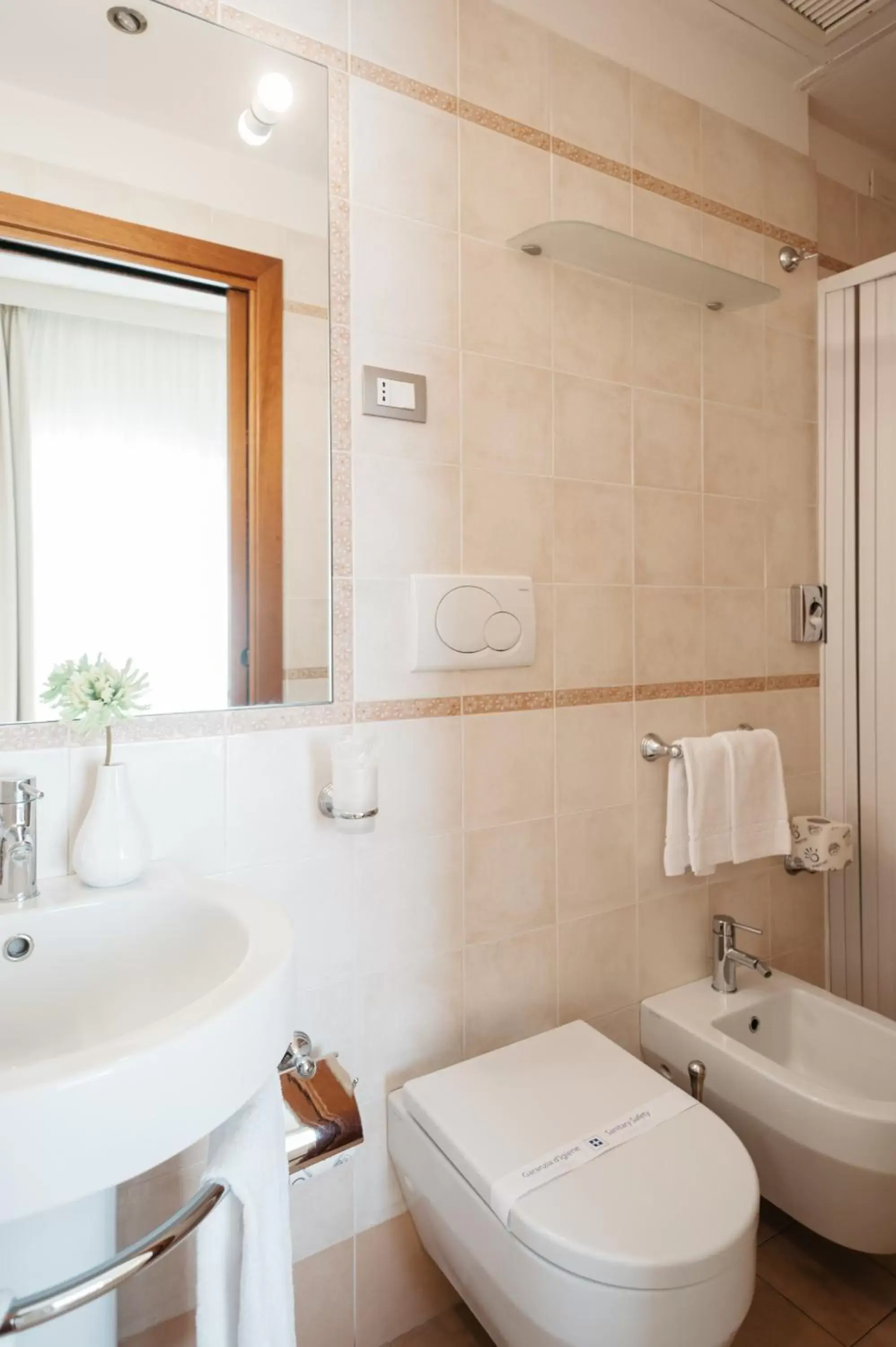 Bathroom in Hotel L'Arcangelo - Boutique Hotel