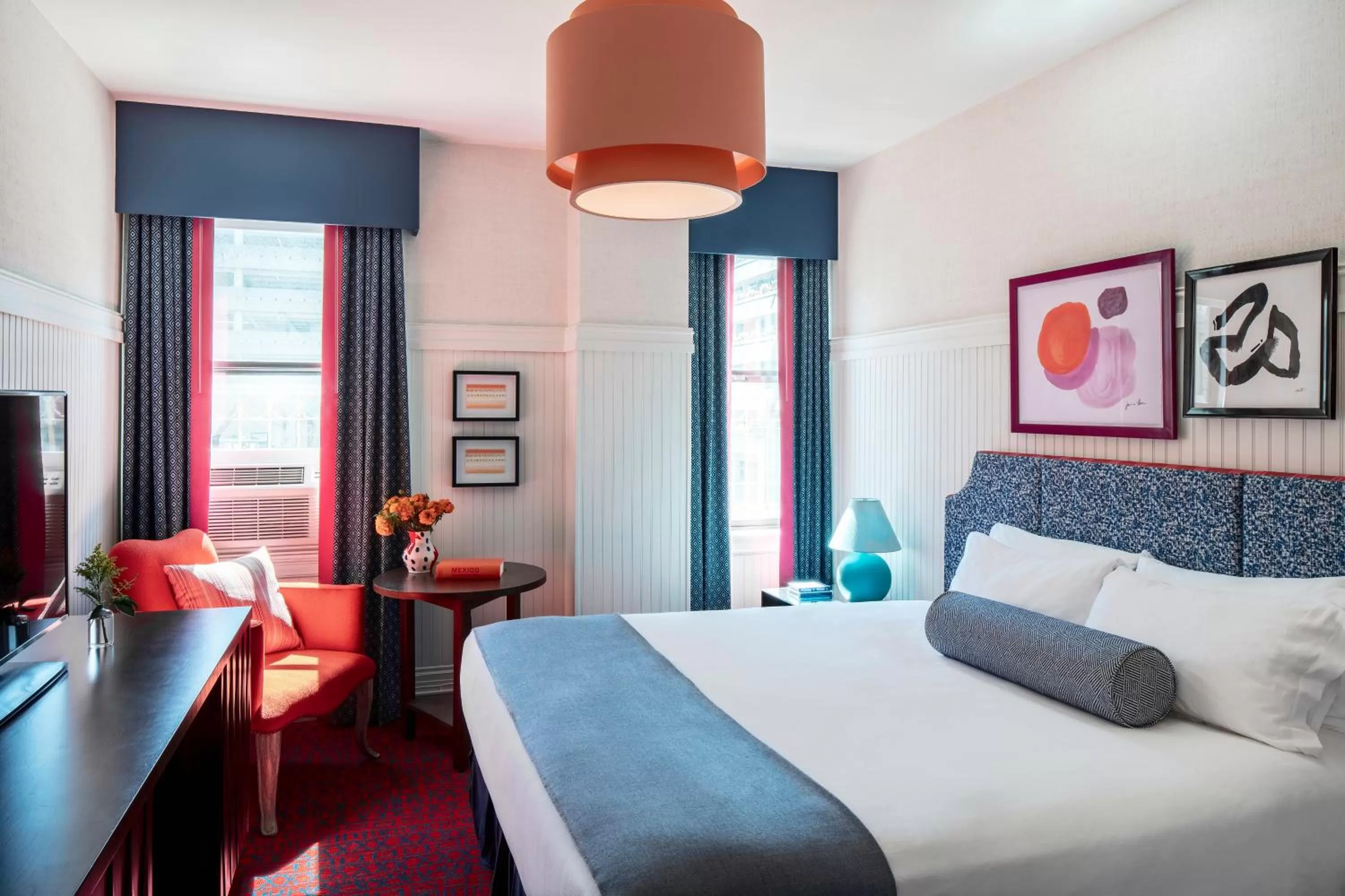 Photo of the whole room, Bed in Hotel Triton