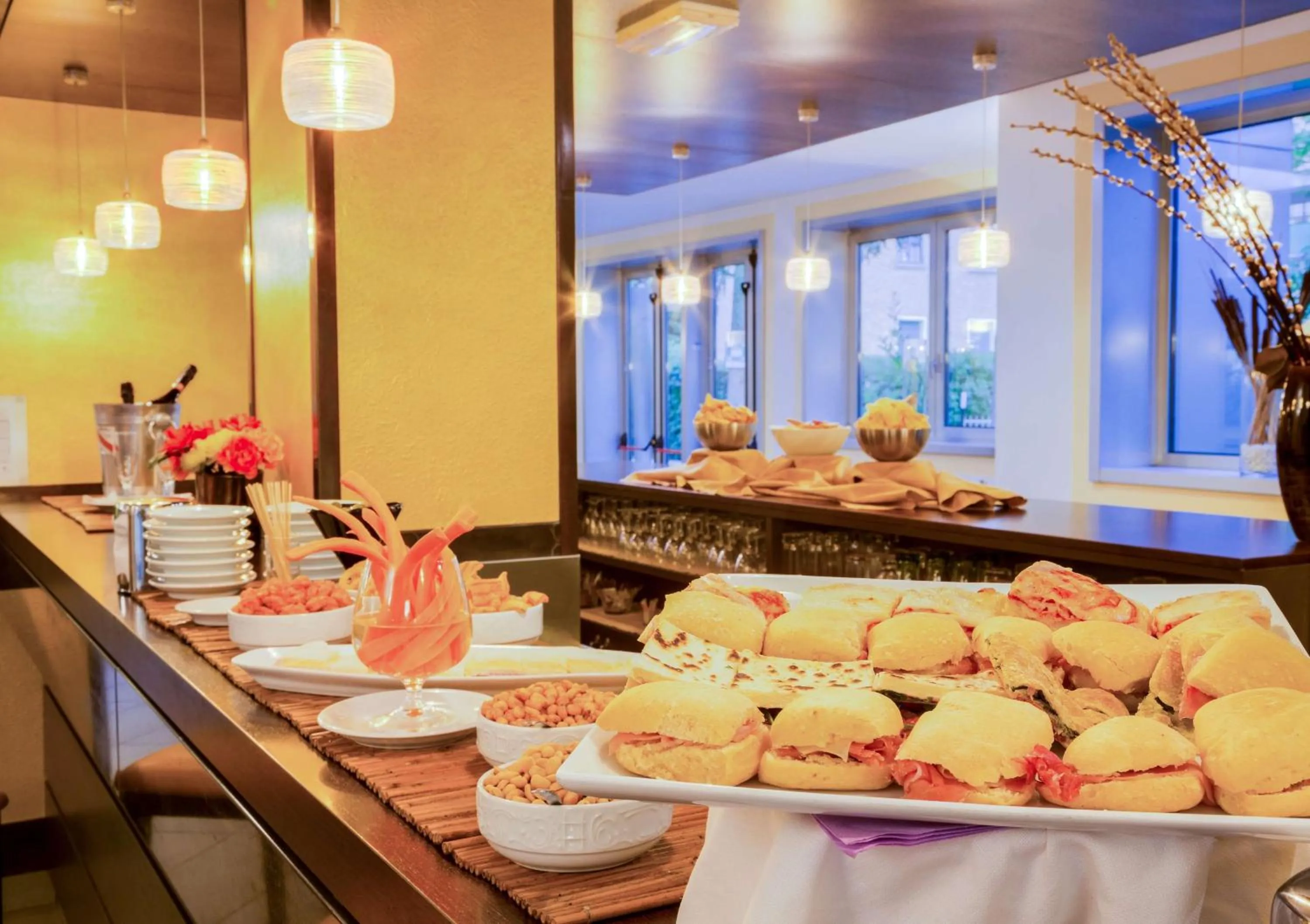 Lounge or bar in Best Western City Hotel