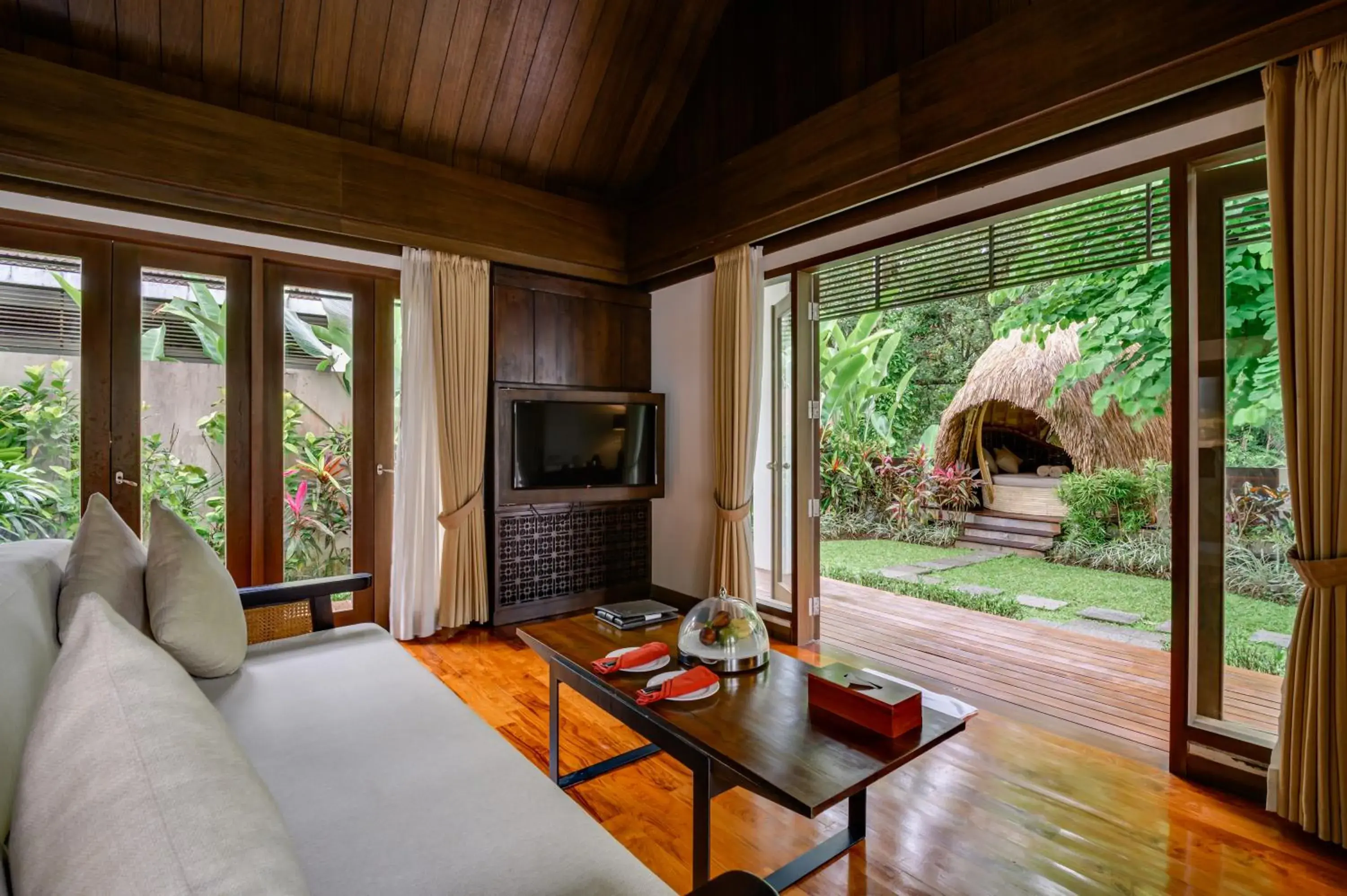 Bedroom, Seating Area in The Samaya Ubud Villas