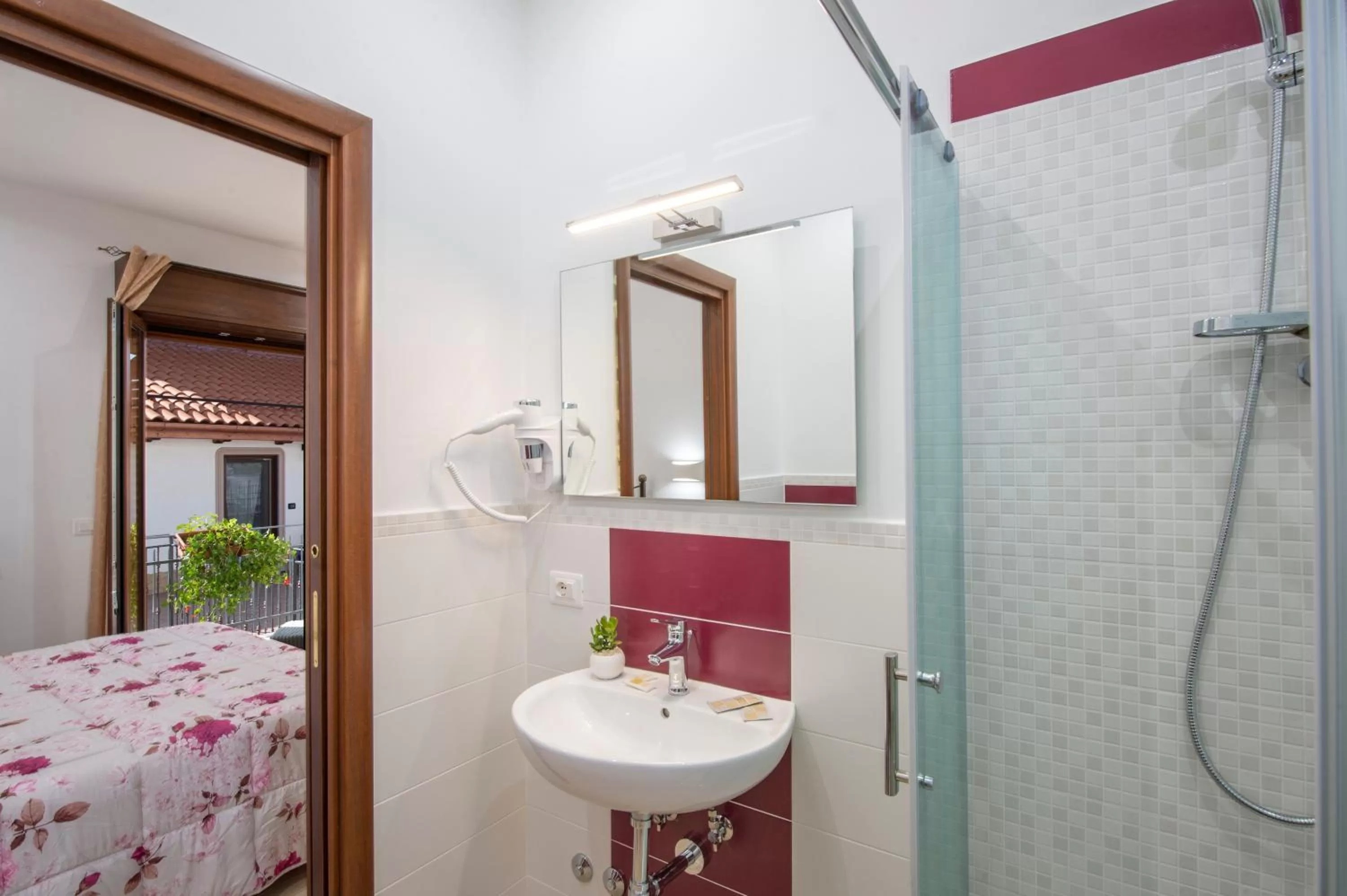 Bathroom, Bed in Il Ritrovo degli dei