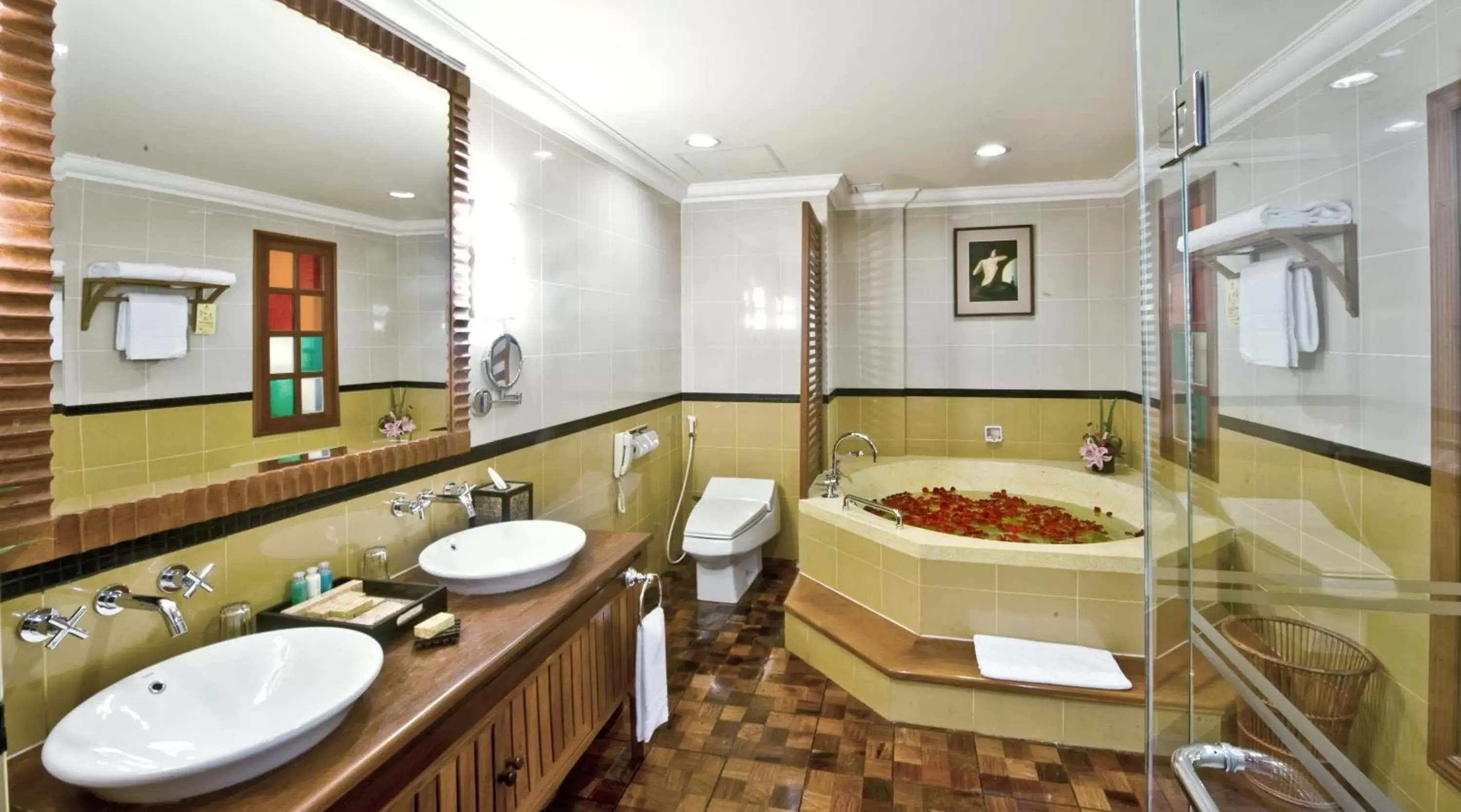 Hot Tub, Bathroom in Sokha Angkor Resort