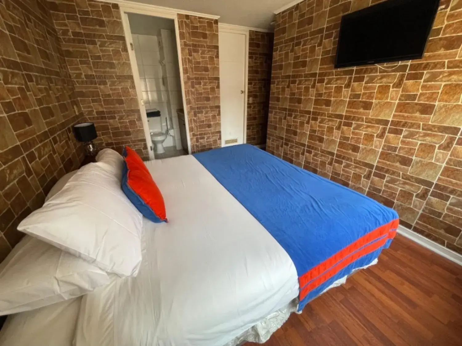 Bed in VR Suite Santiago