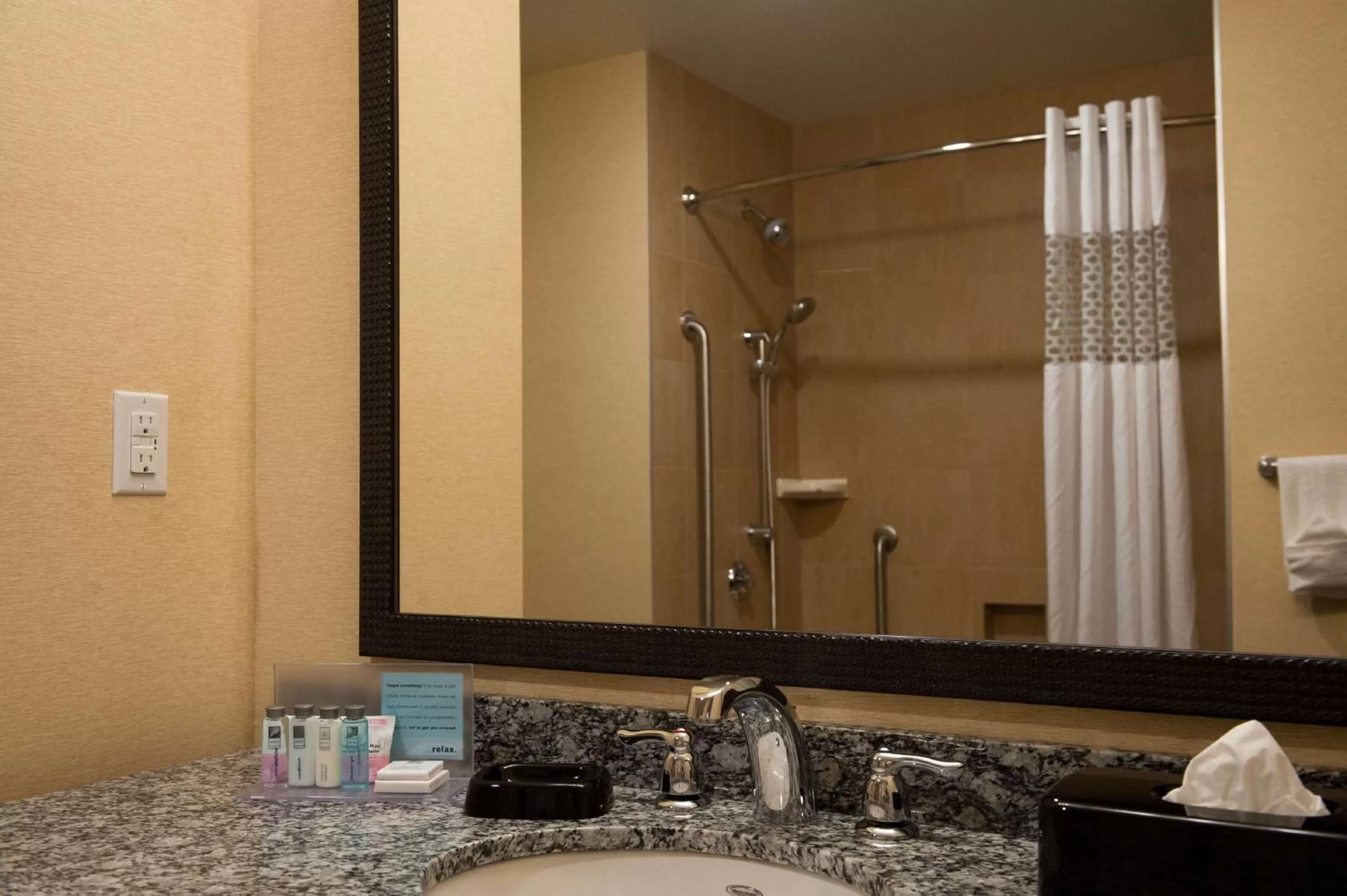 Bathroom in Hampton Inn by Hilton Chilliwack