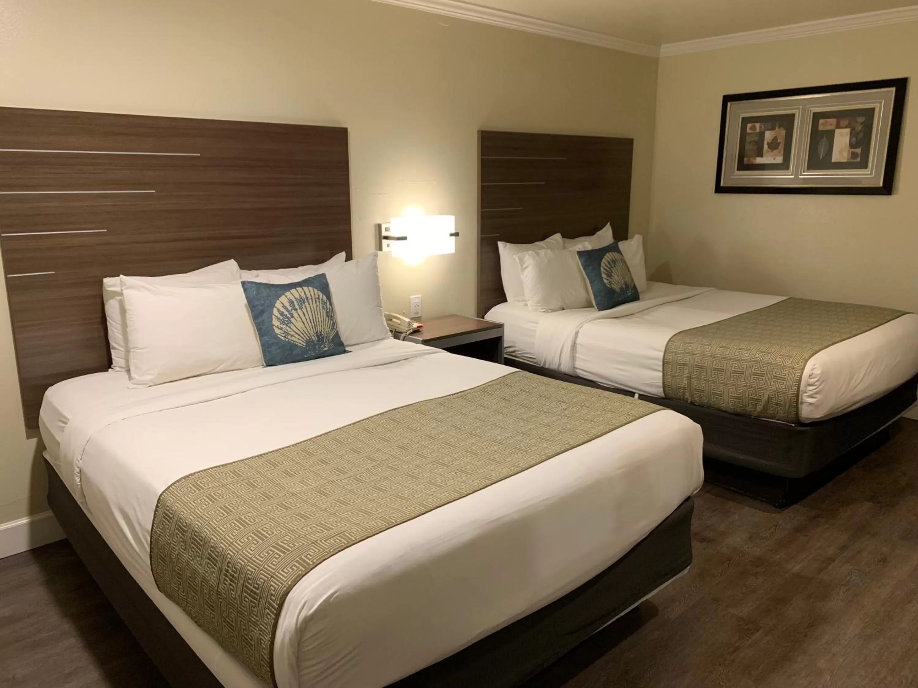 Bedroom, Bed in El Castell Motel