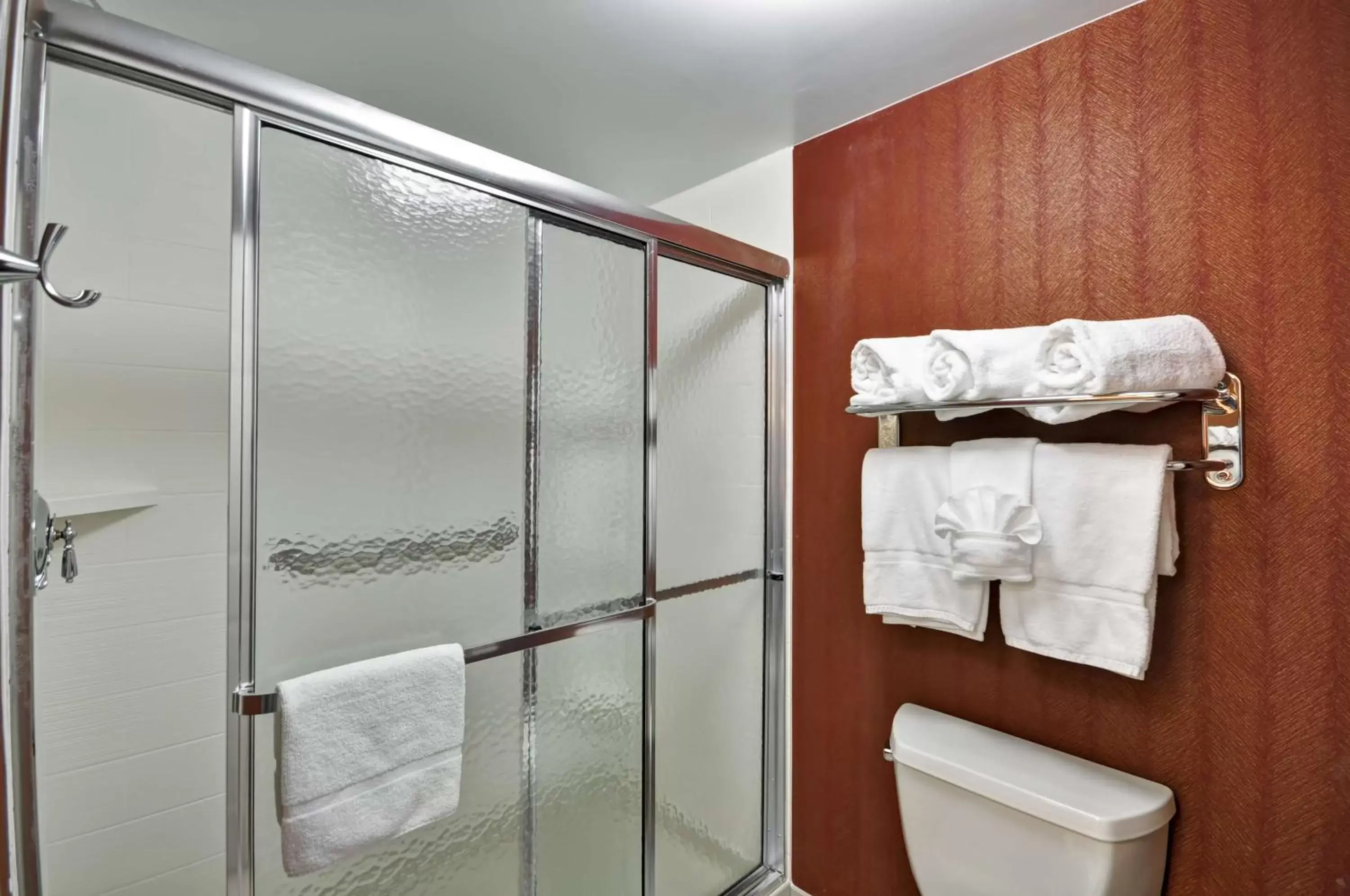 Bathroom in Homewood Suites by Hilton Hartford South-Glastonbury