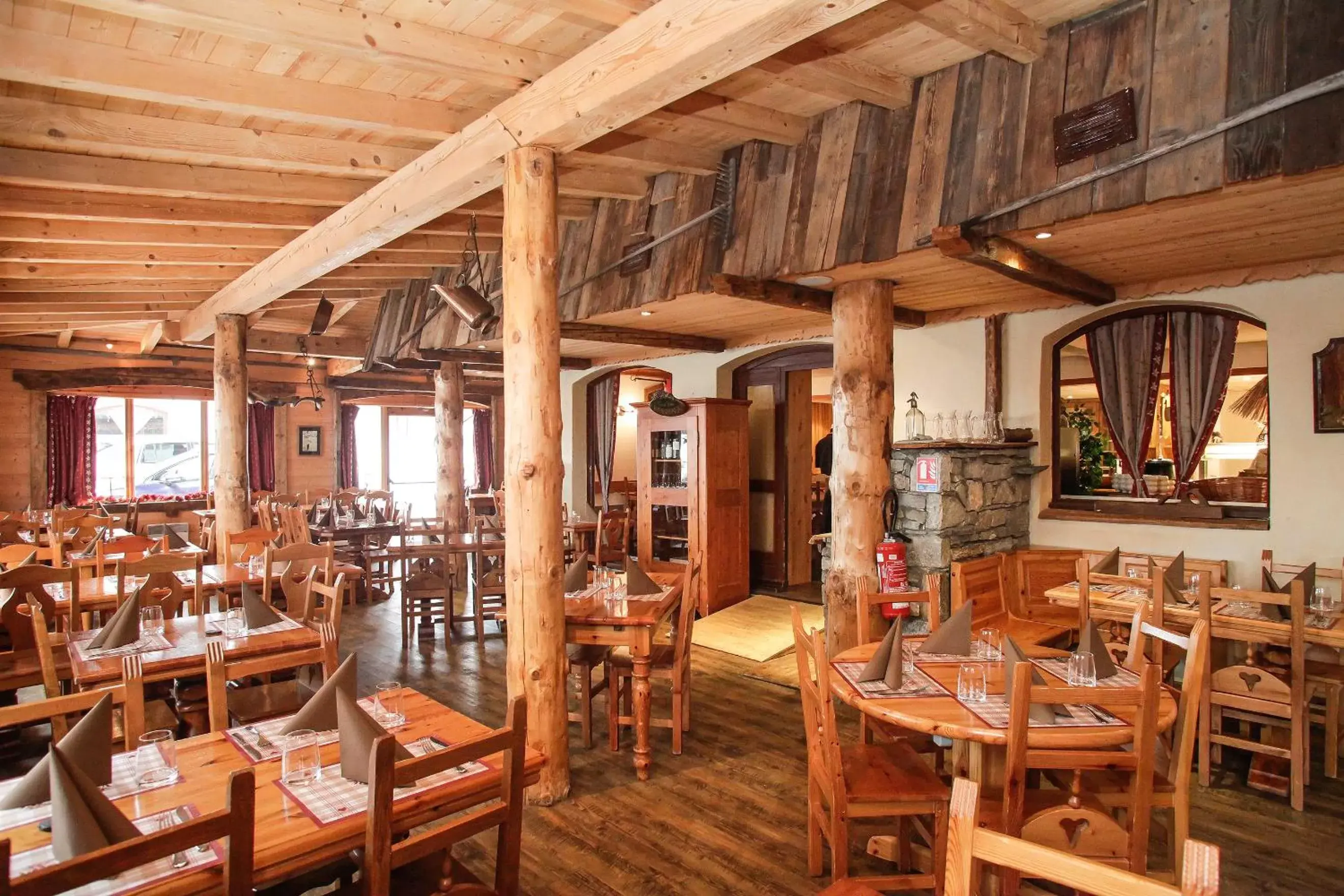 Restaurant/Places to Eat in Odalys Chalet Alpina