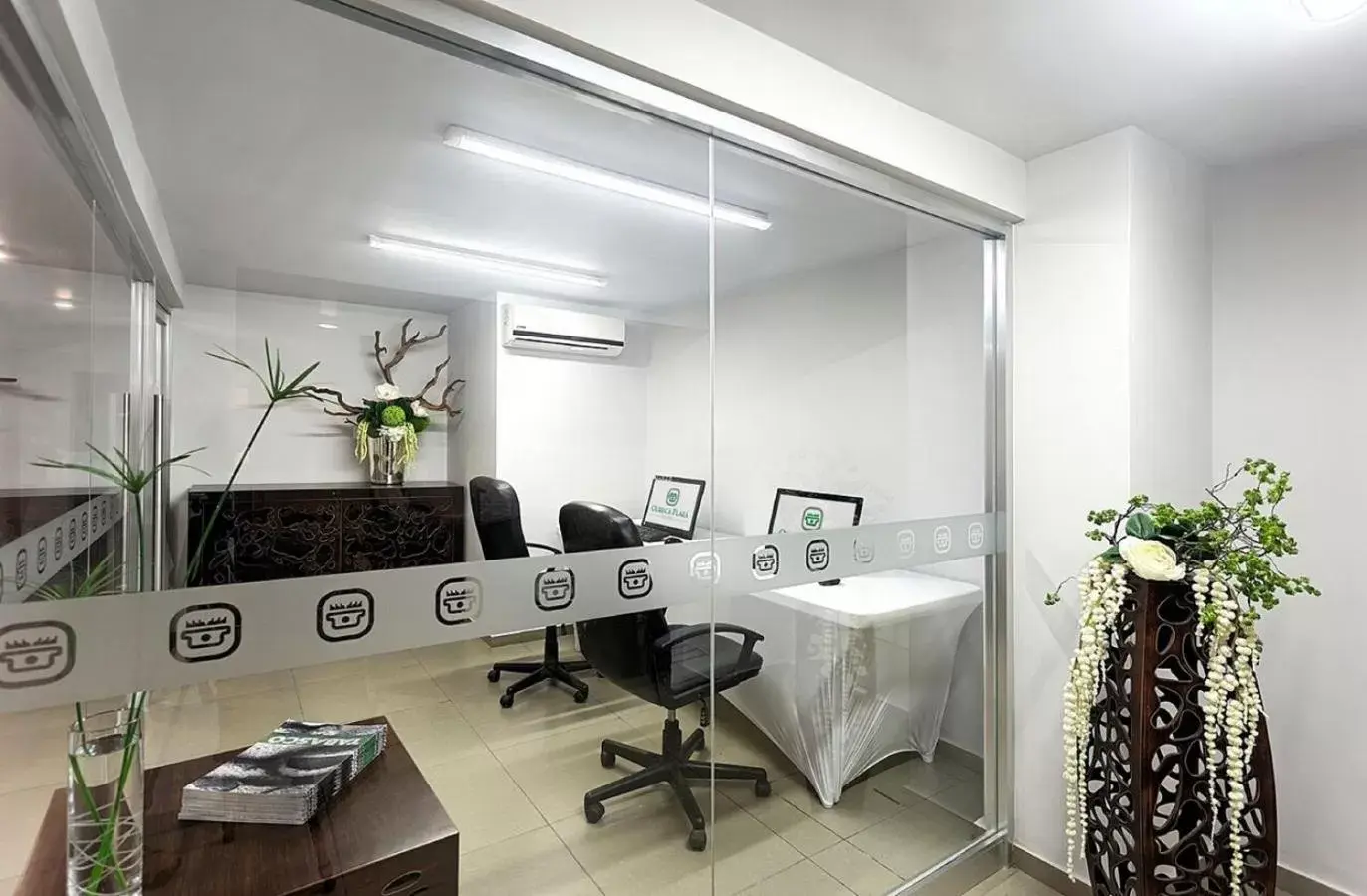 Business facilities in Hotel Olmeca Plaza