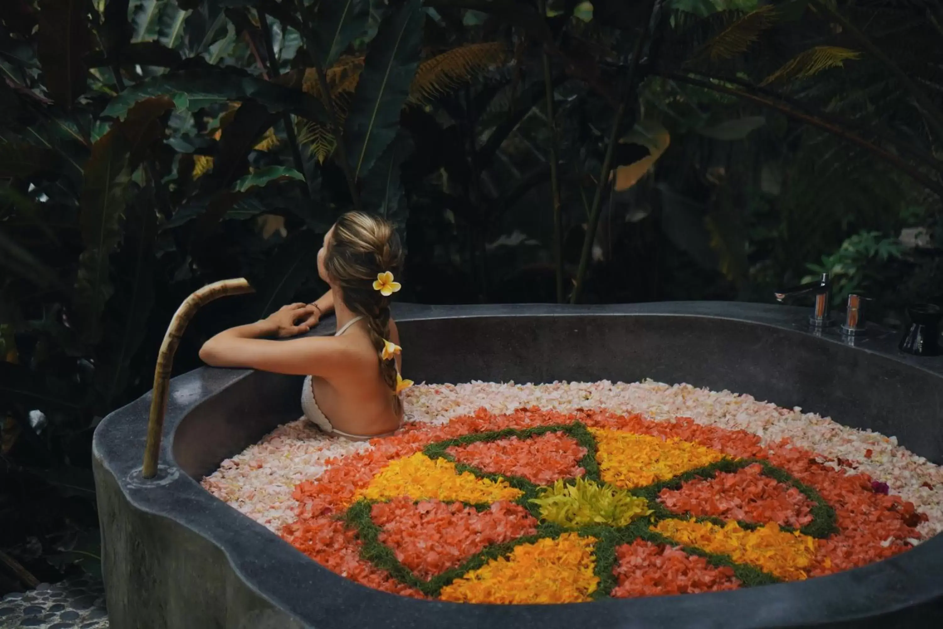 Spa and wellness centre/facilities in Maha Hills Resort by Mahaprana Experience Spa and wellness centre/facilities in Maha Hills Resort by Mahaprana Experience