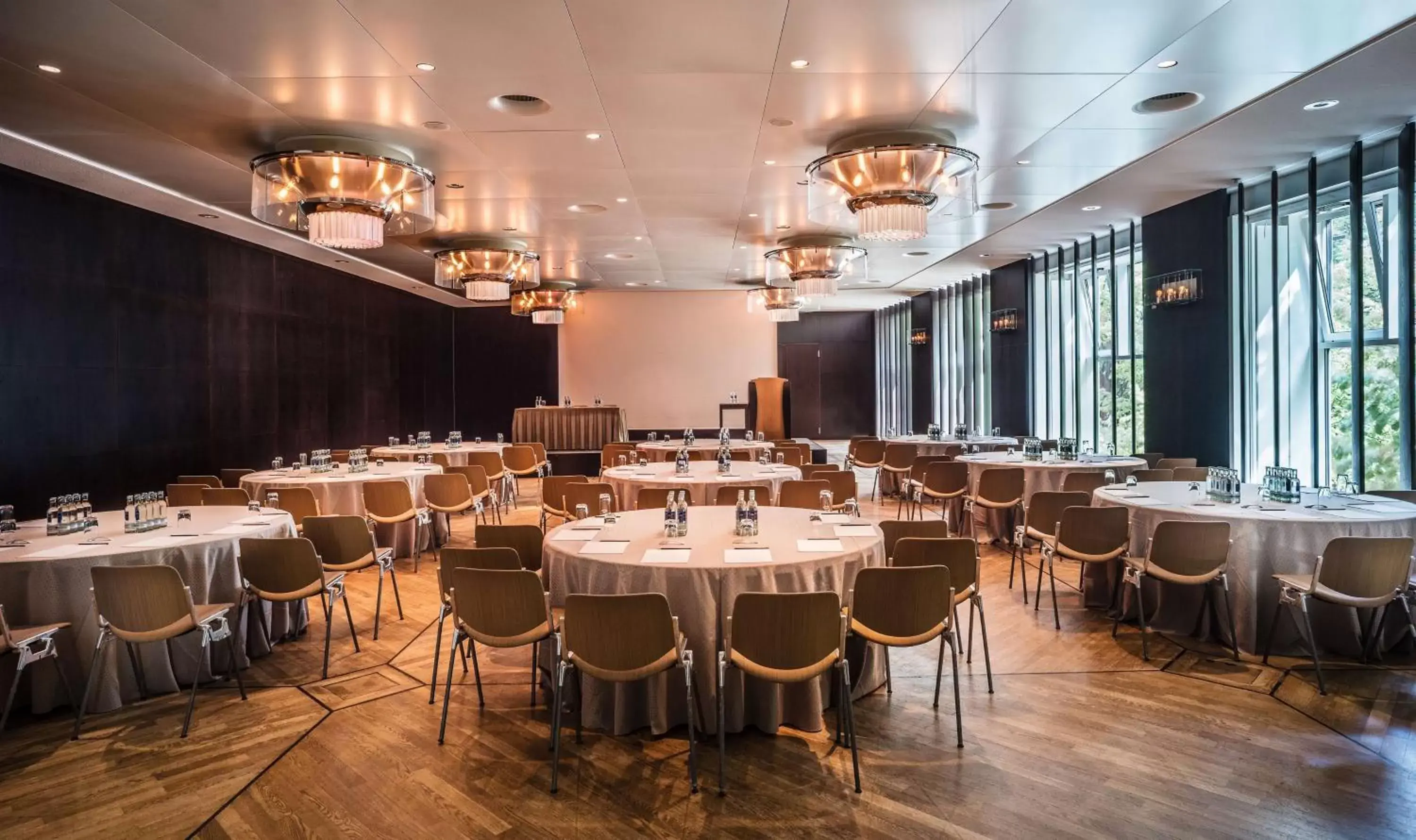 Banquet/Function facilities, Restaurant/Places to Eat in Grand Hyatt Berlin