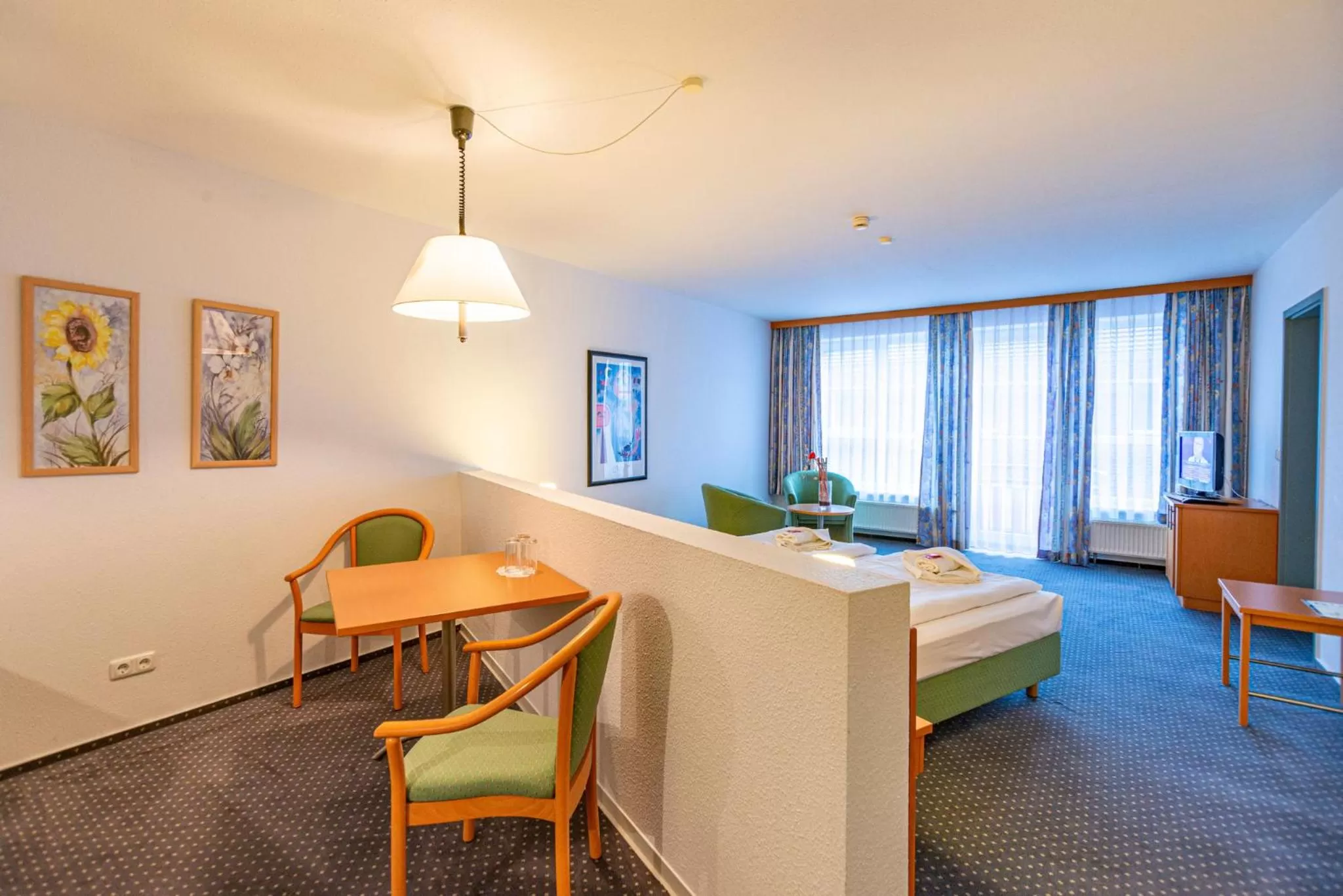 Living room in Hotel Rostock West im "Kritzmow Park"