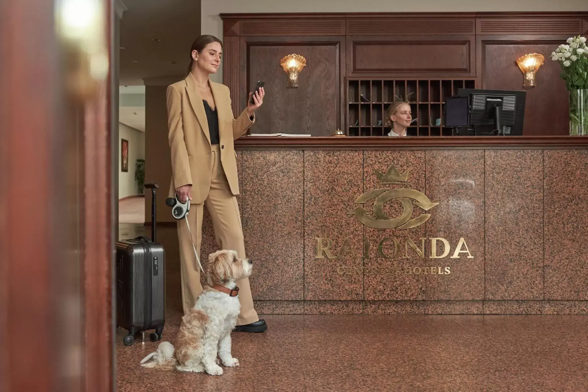 Lobby or reception, Pets in Ratonda Centrum Hotels