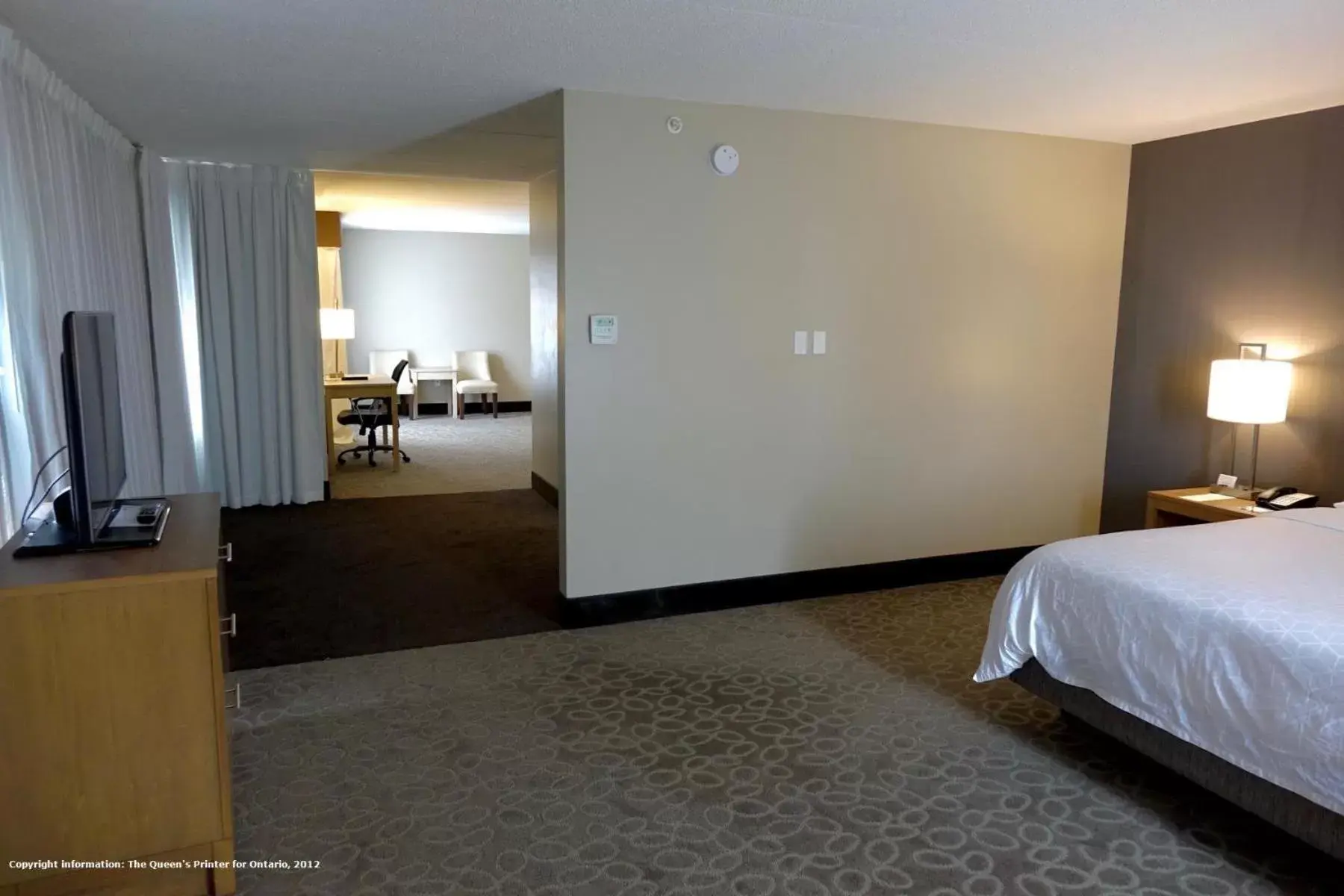 Photo of the whole room, Bed in Holiday Inn Express & Suites Oshawa Downtown - Toronto Area, an IHG Hotel