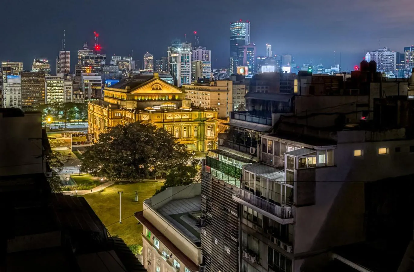 City view in Up Viamonte Hotel