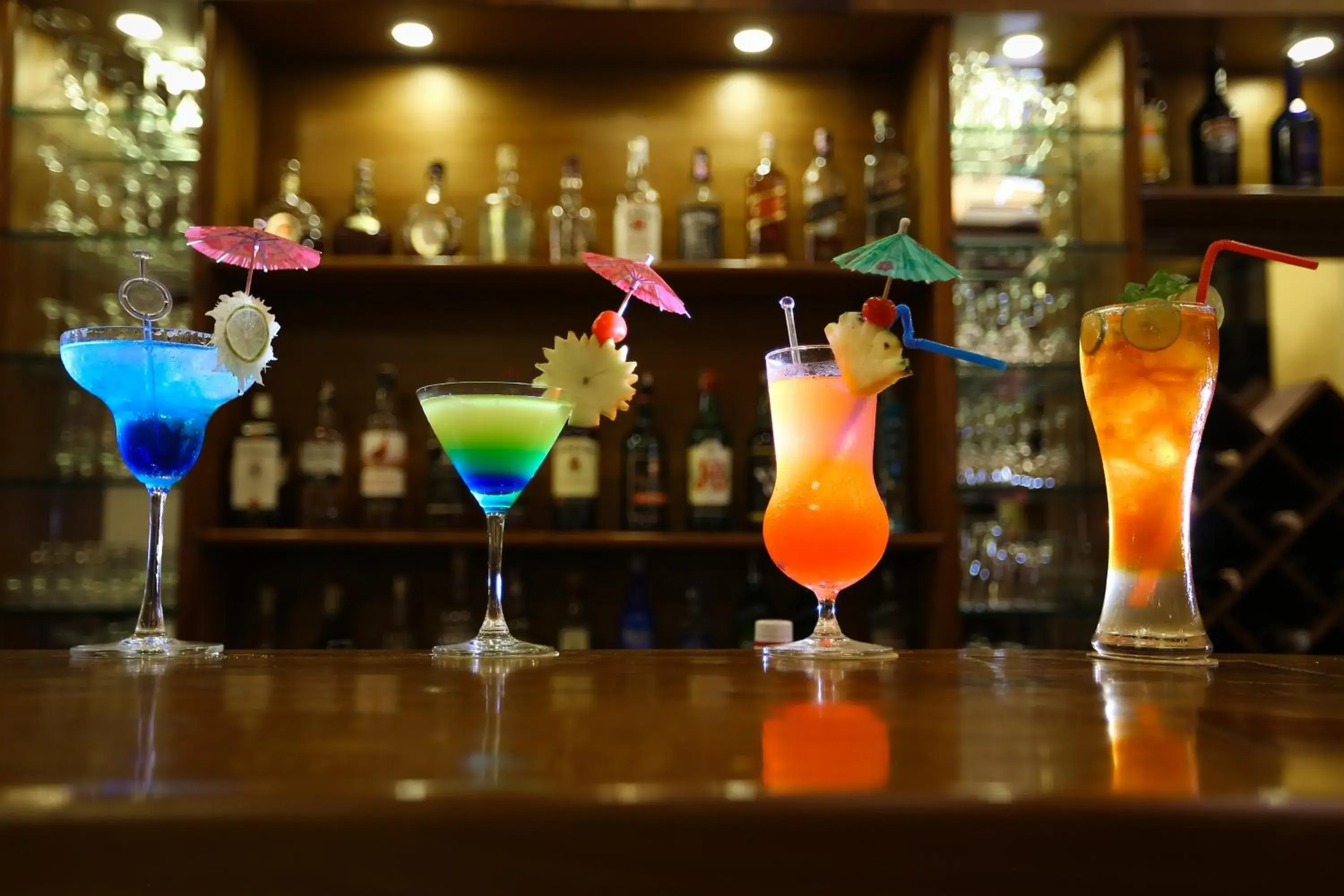 Lounge or bar, Drinks in Atithi Resort & Spa