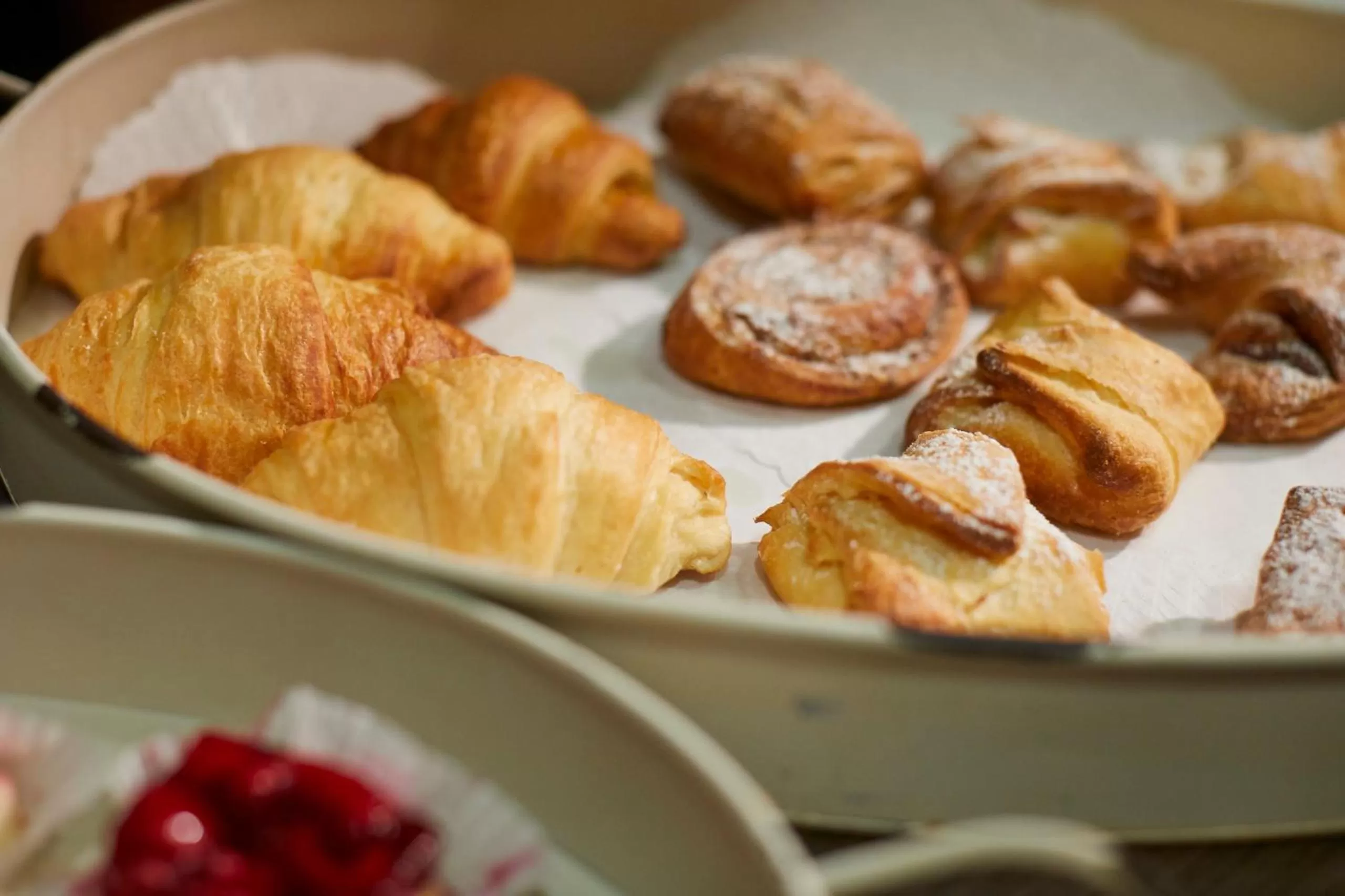 Food and drinks in Hotel Mirabell by Maier Privathotels