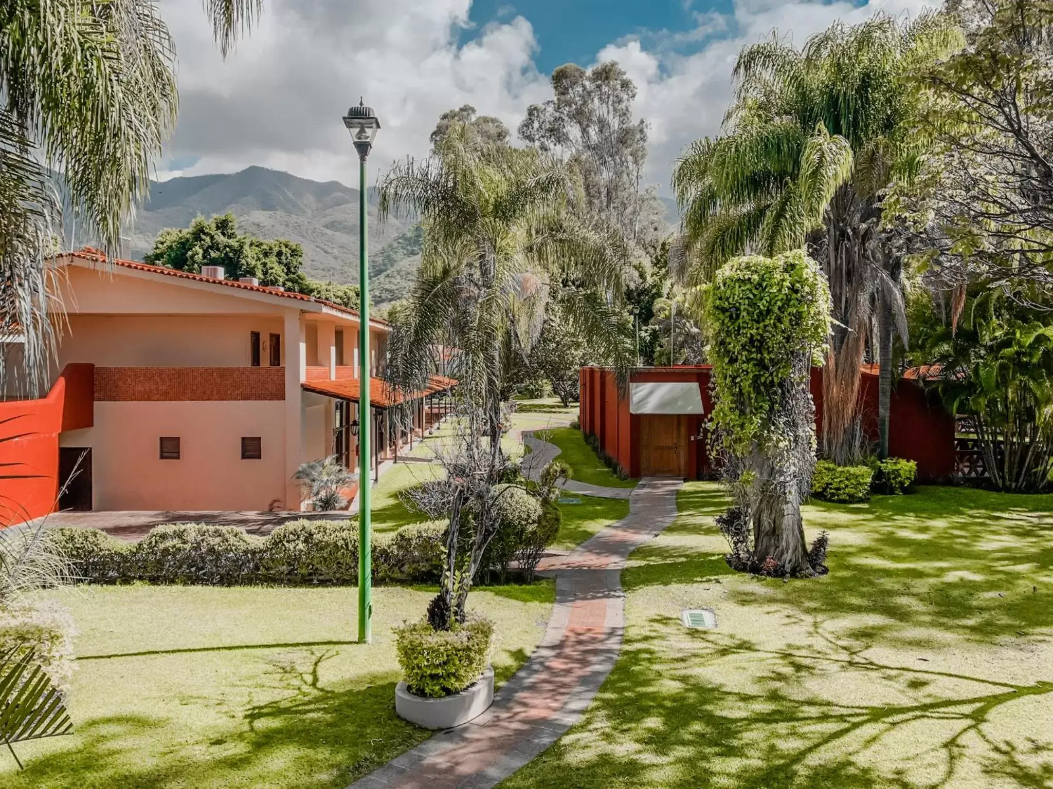 Property building in Real de Chapala Property building in Real de Chapala